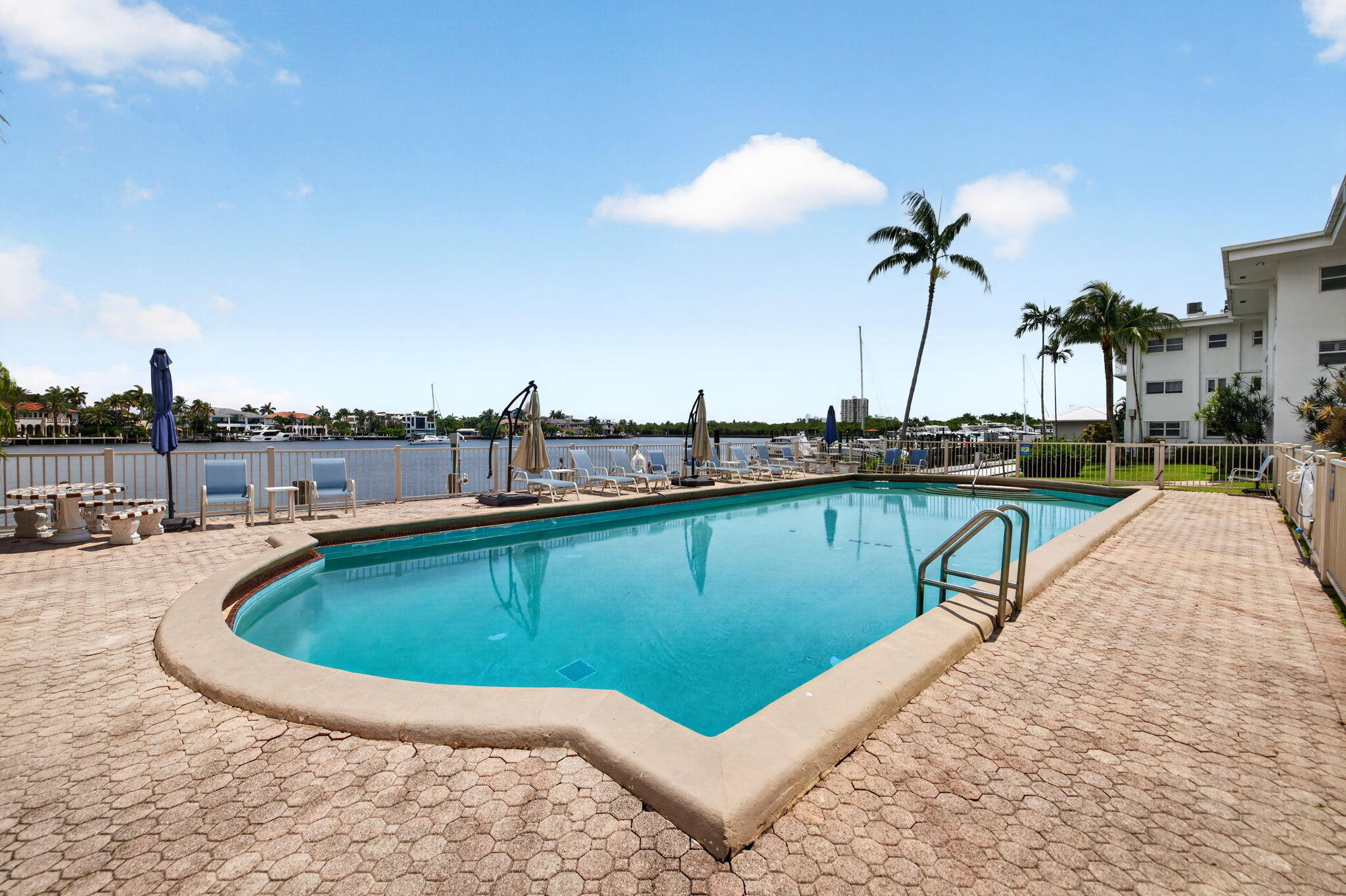 2727 Yacht Club Boulevard 1b Property Photo 41