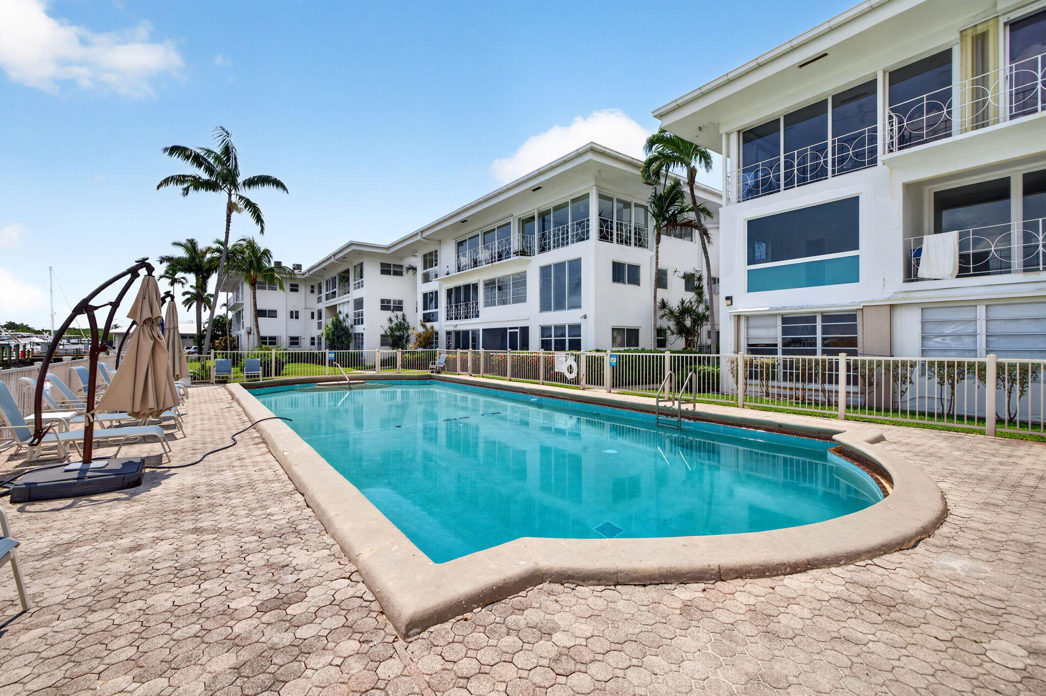 2727 Yacht Club Boulevard 1b Property Photo 42