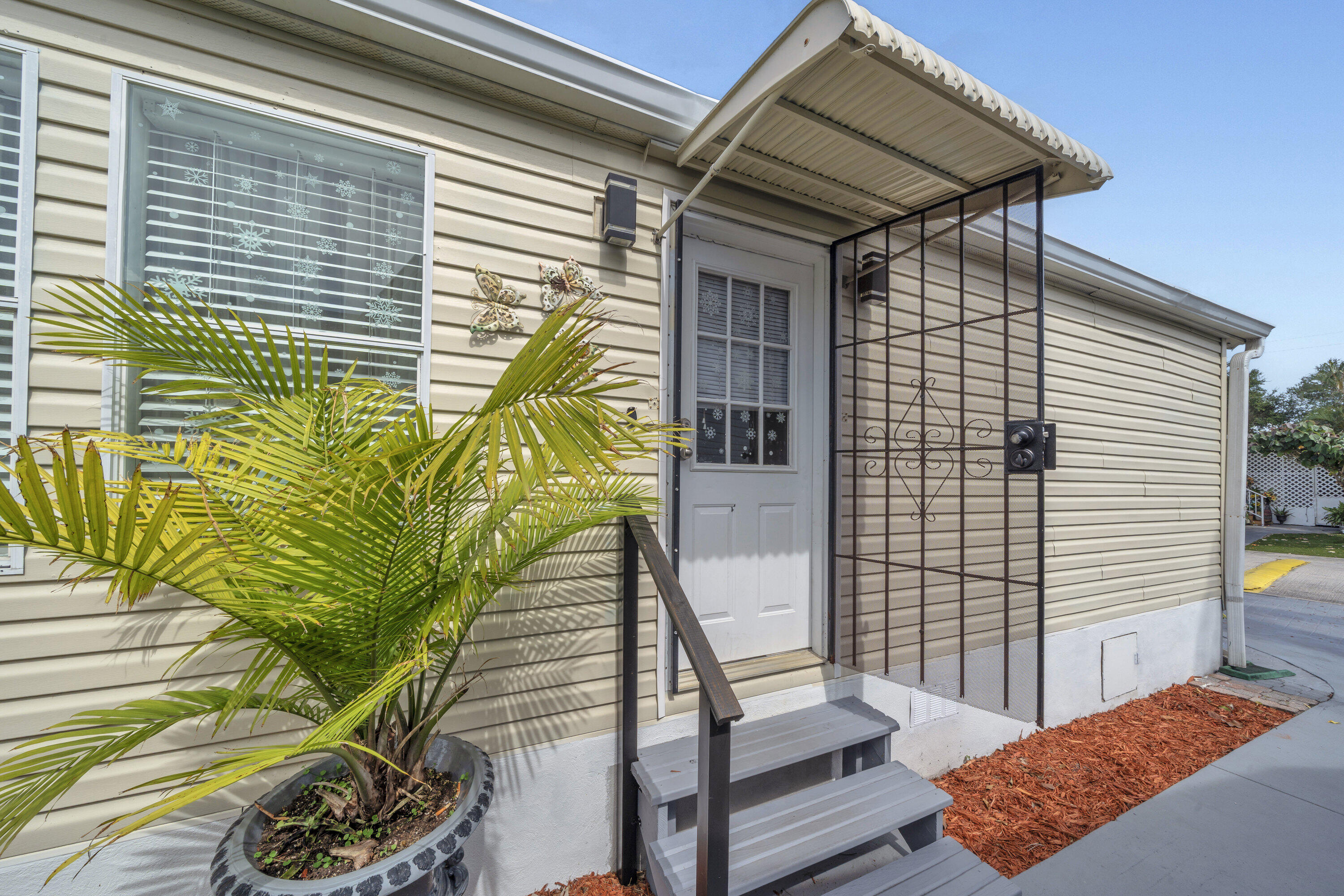 139 Plantation Boulevard Property Photo 8