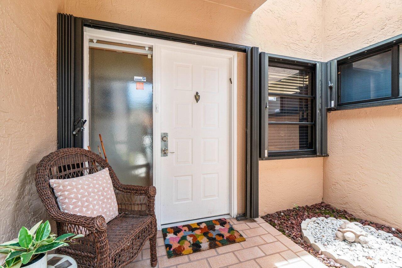 8286 Springlake Drive Property Photo 5