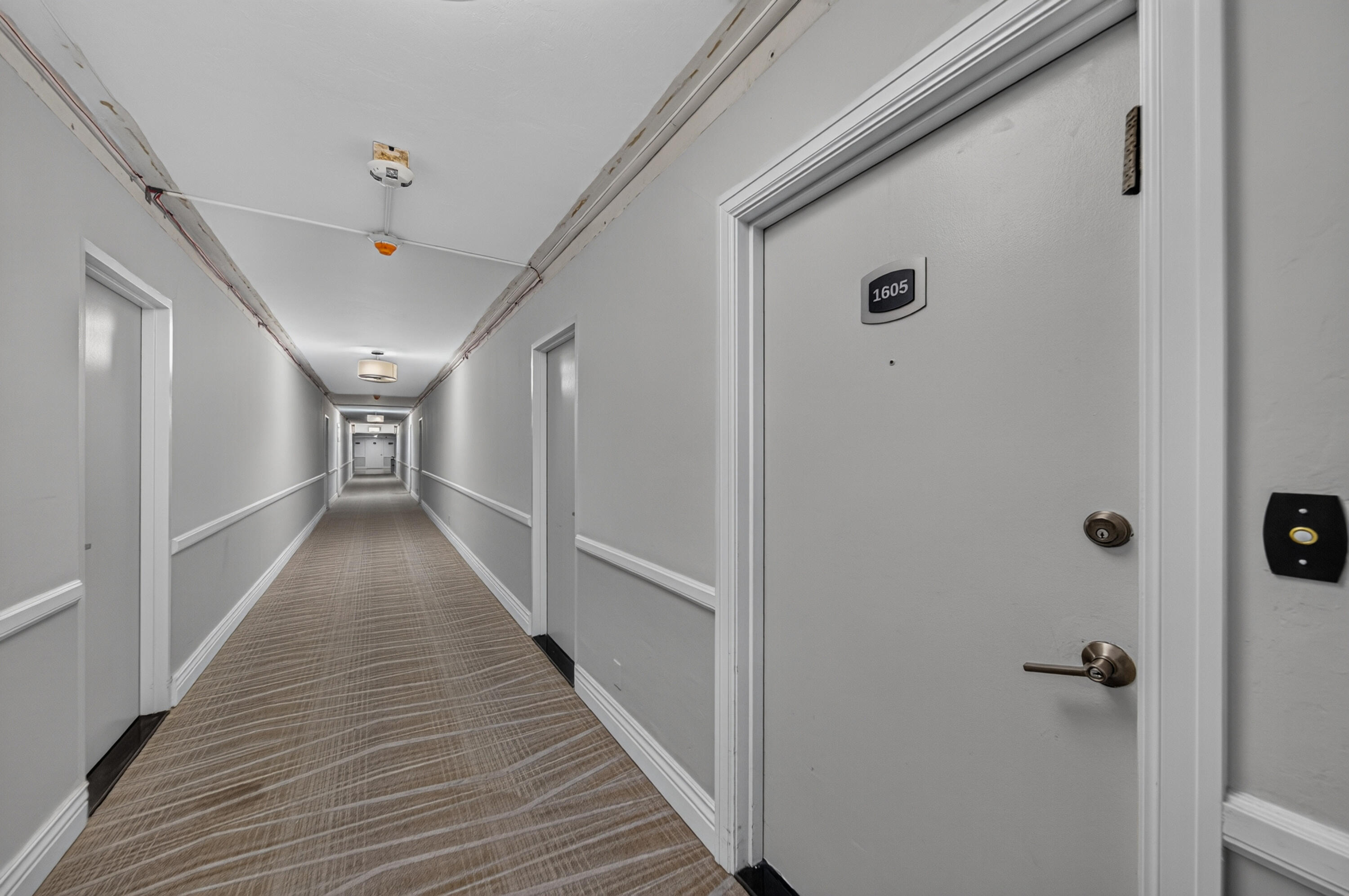 3800 Galt Ocean Drive 1605 Property Photo 39