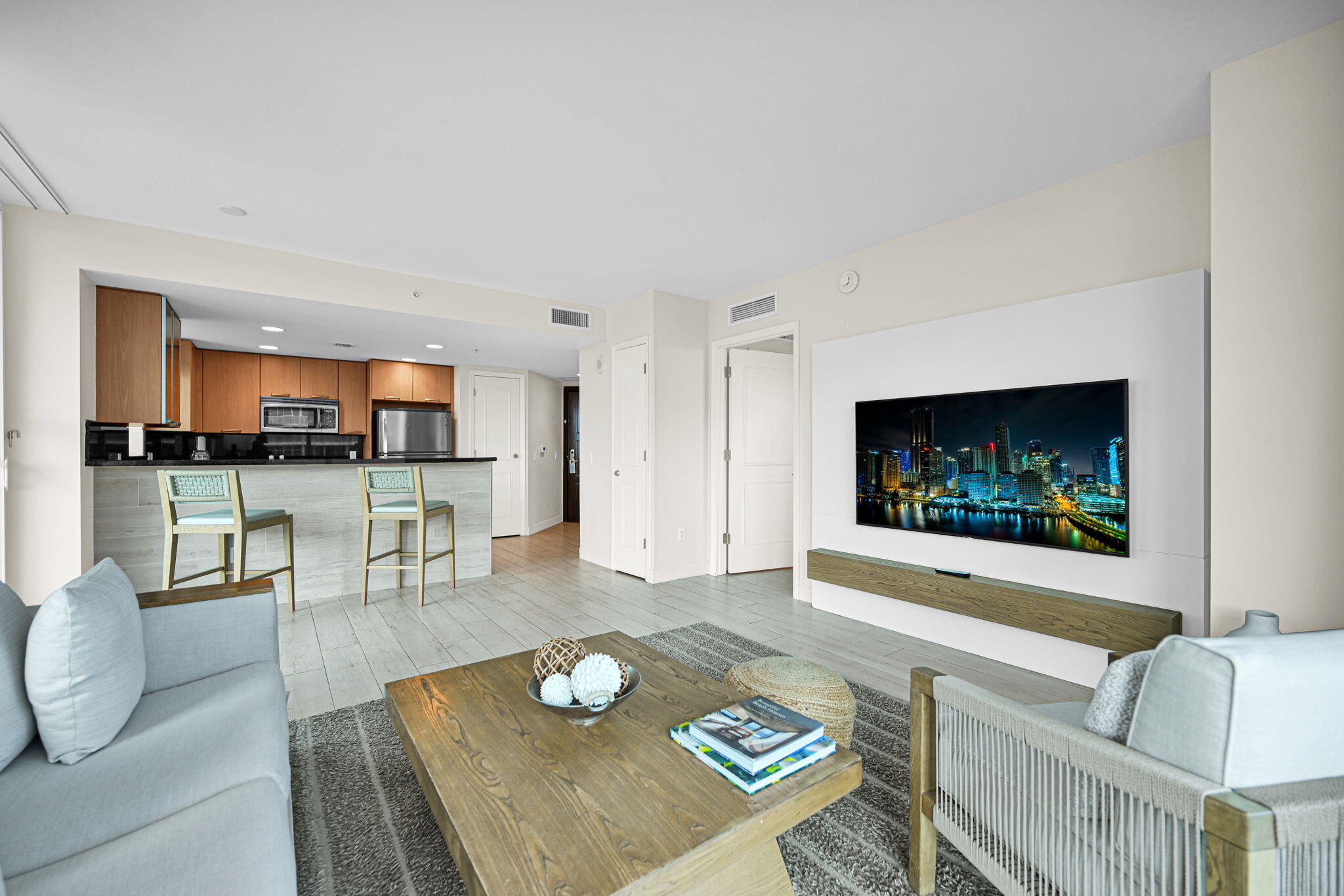 505 N Fort Lauderdale Beach Boulevard 2101 Property Photo 5