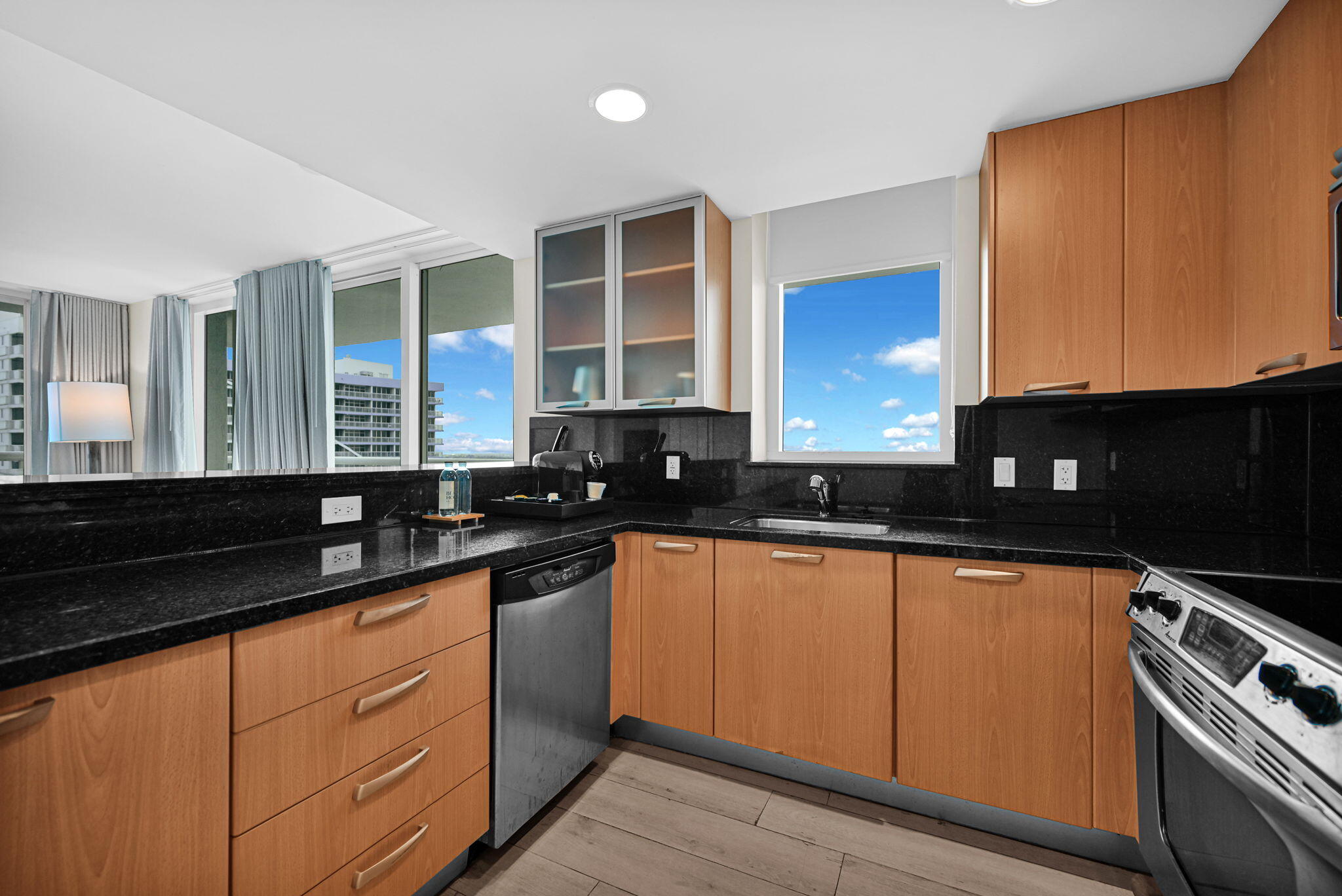 505 N Fort Lauderdale Beach Boulevard 2101 Property Photo 51