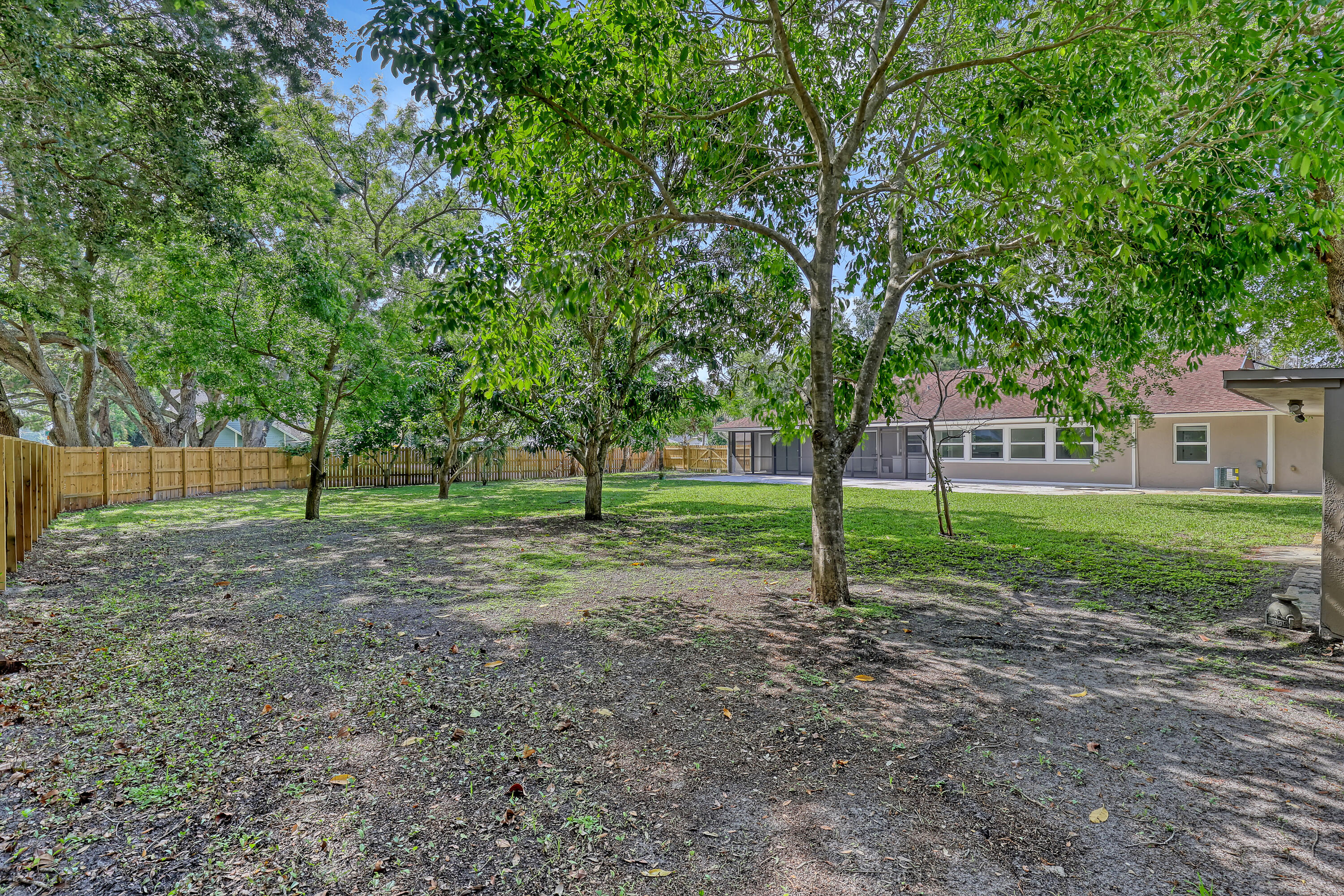 6185 White Oak Court Property Photo 42