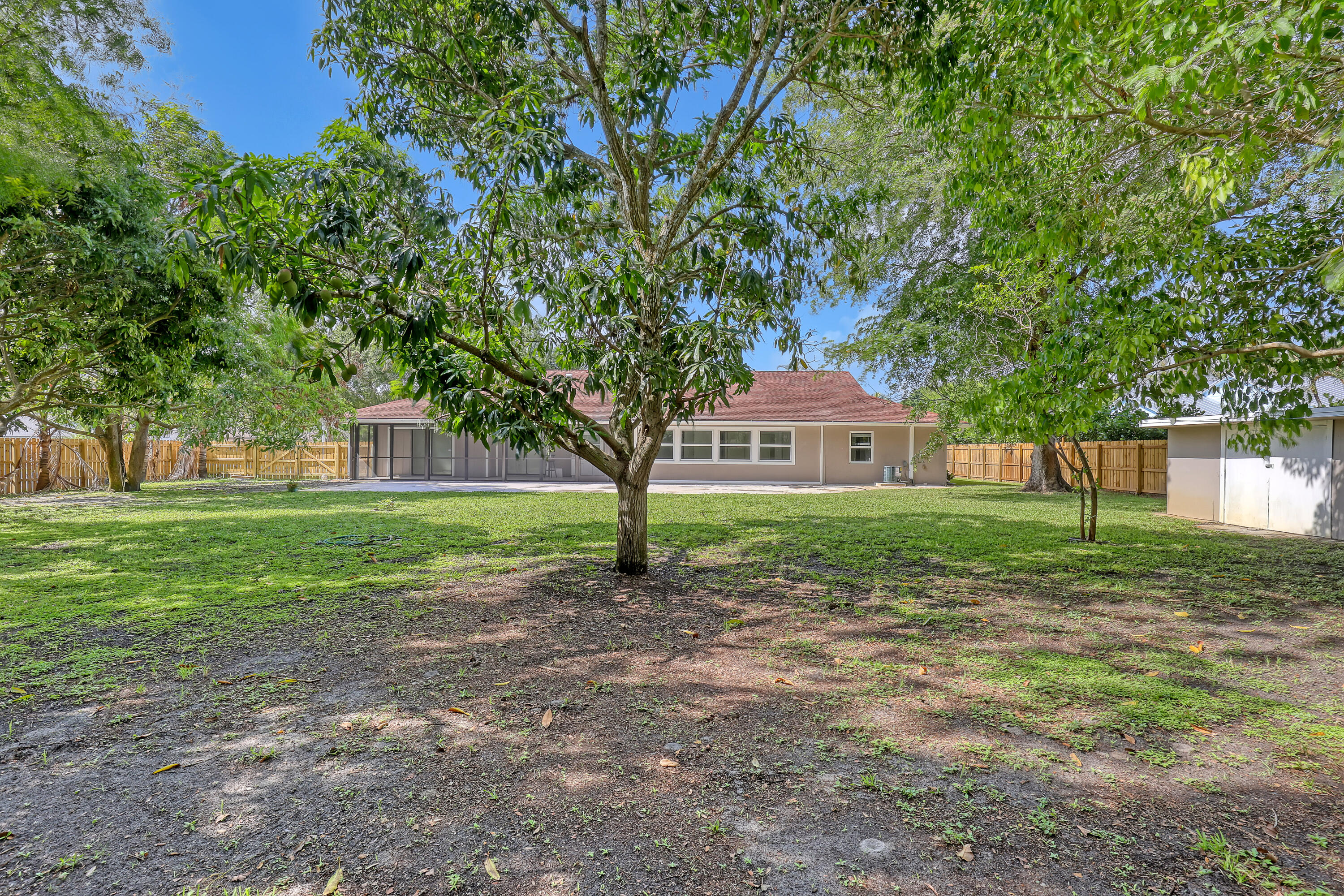 6185 White Oak Court Property Photo 43