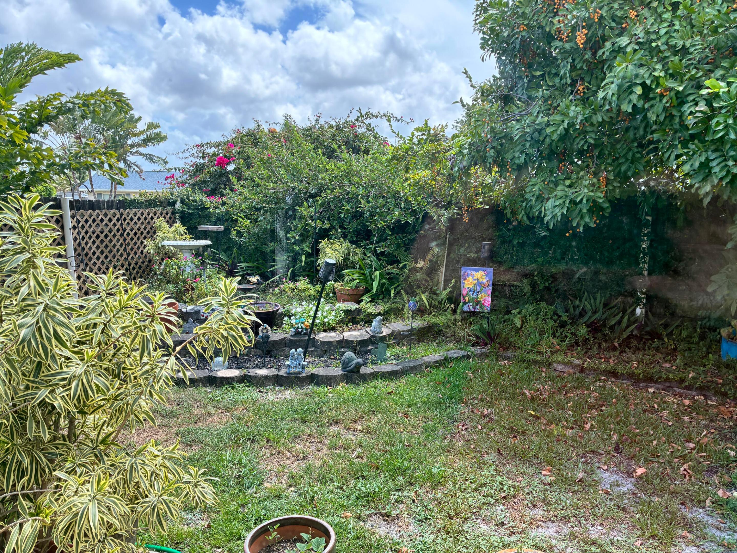 3181 Nw 66th Street Property Photo 14