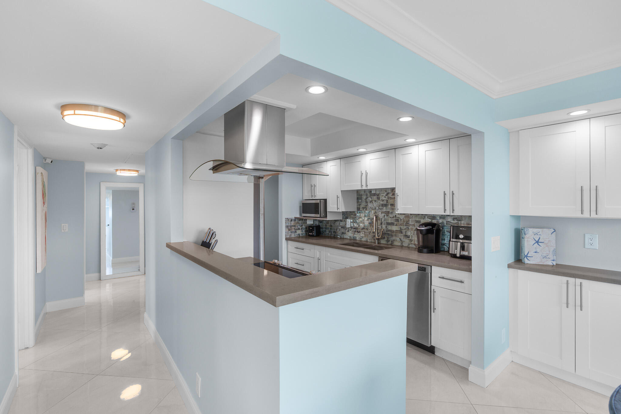 950 Ponce De Leon Road 401 Property Photo 11