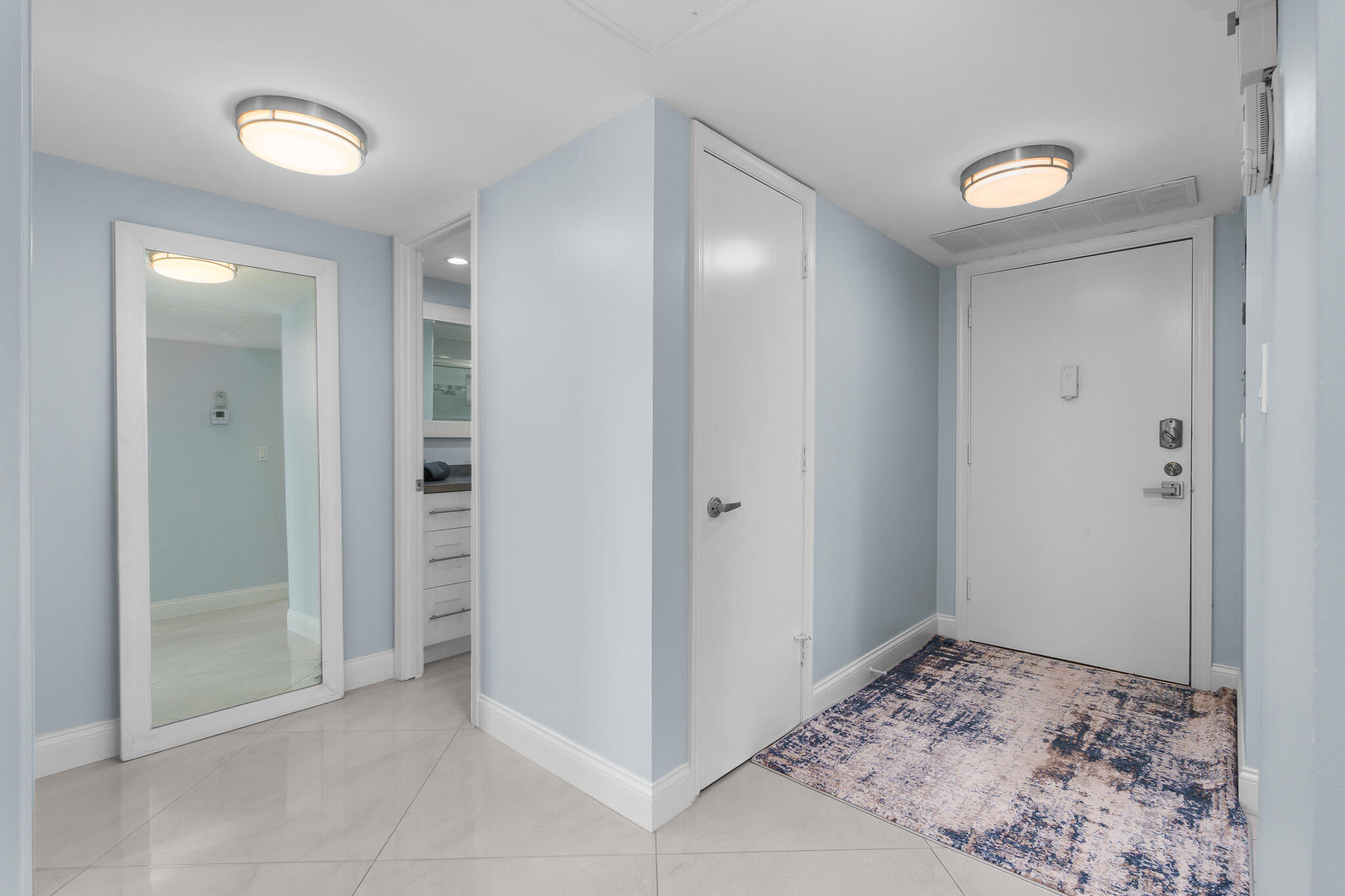 950 Ponce De Leon Road 401 Property Photo 17