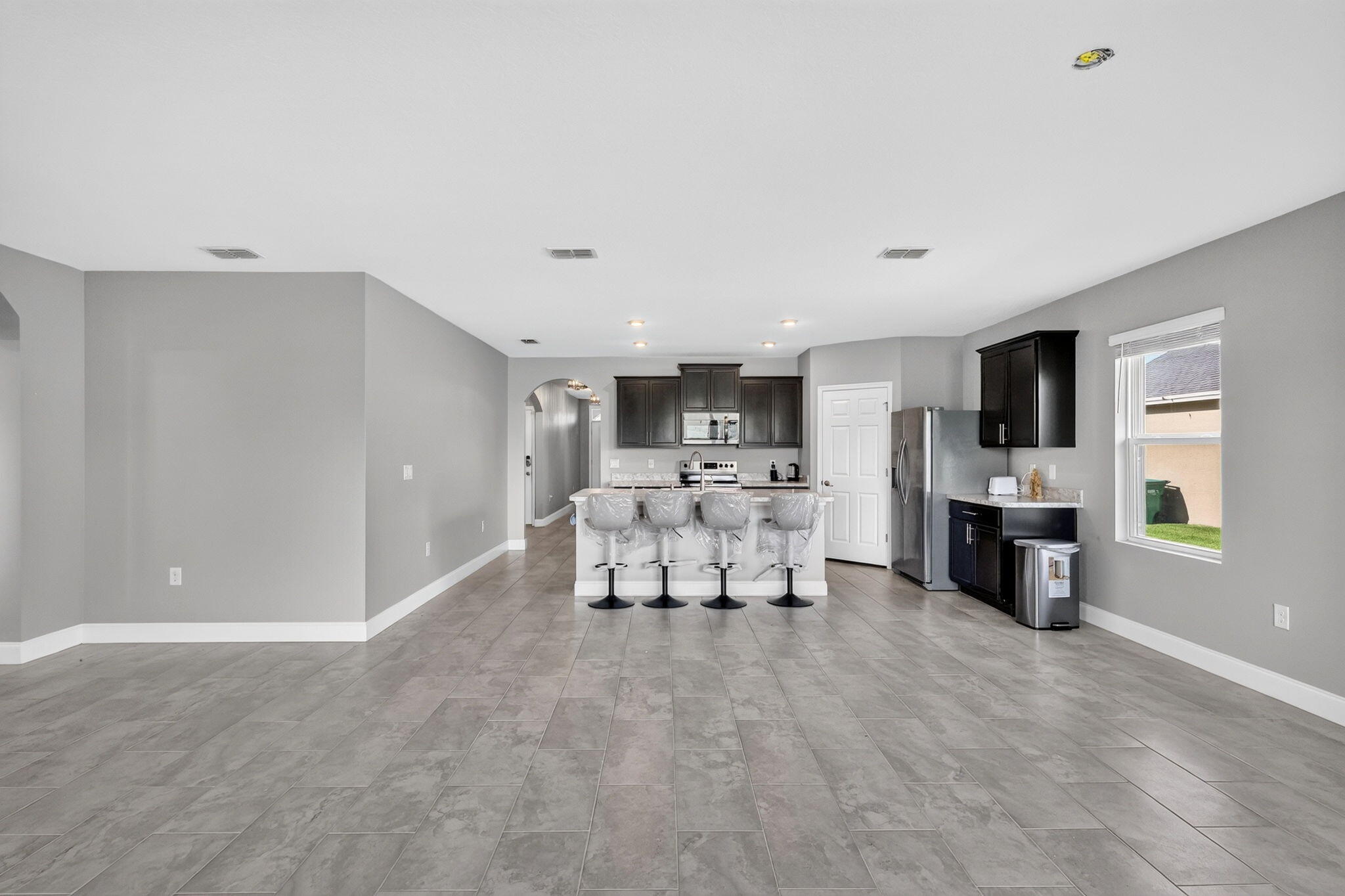 8649 Cobblestone Drive Property Photo 8