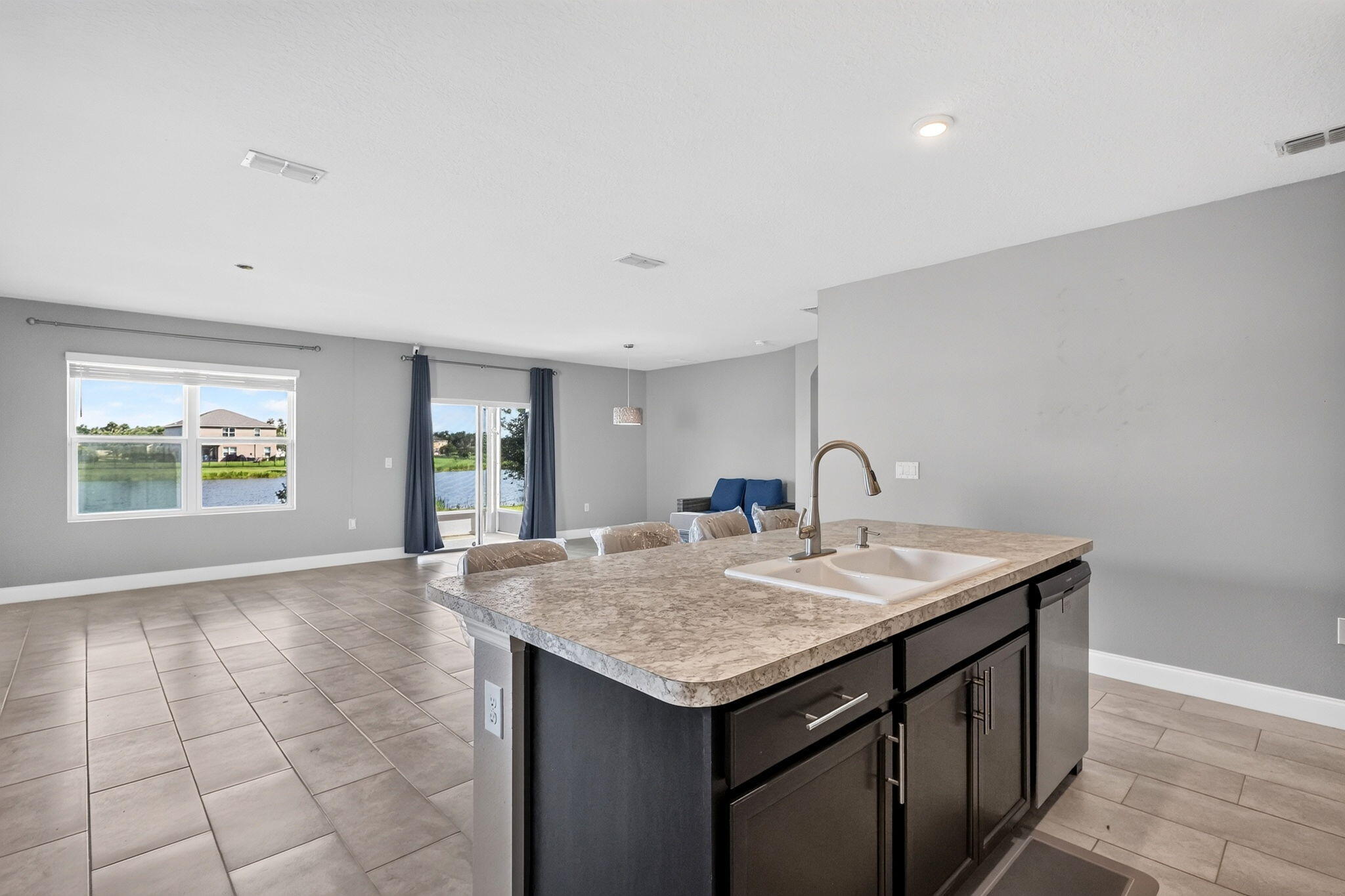 8649 Cobblestone Drive Property Photo 12