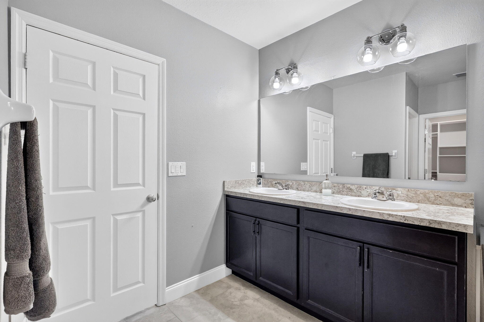 8649 Cobblestone Drive Property Photo 20