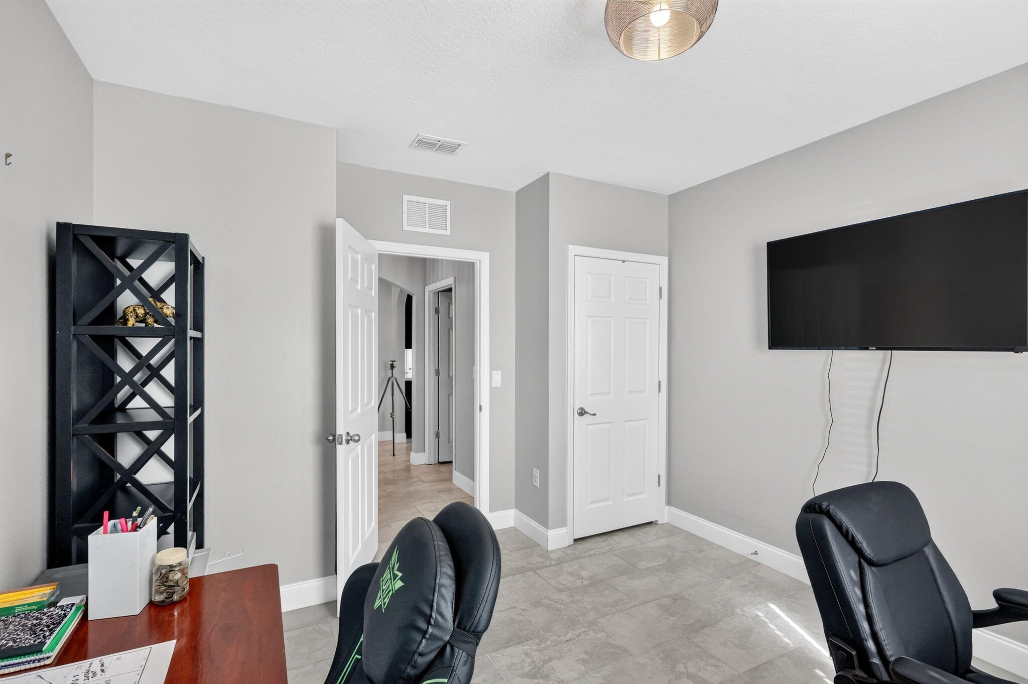 8649 Cobblestone Drive Property Photo 27