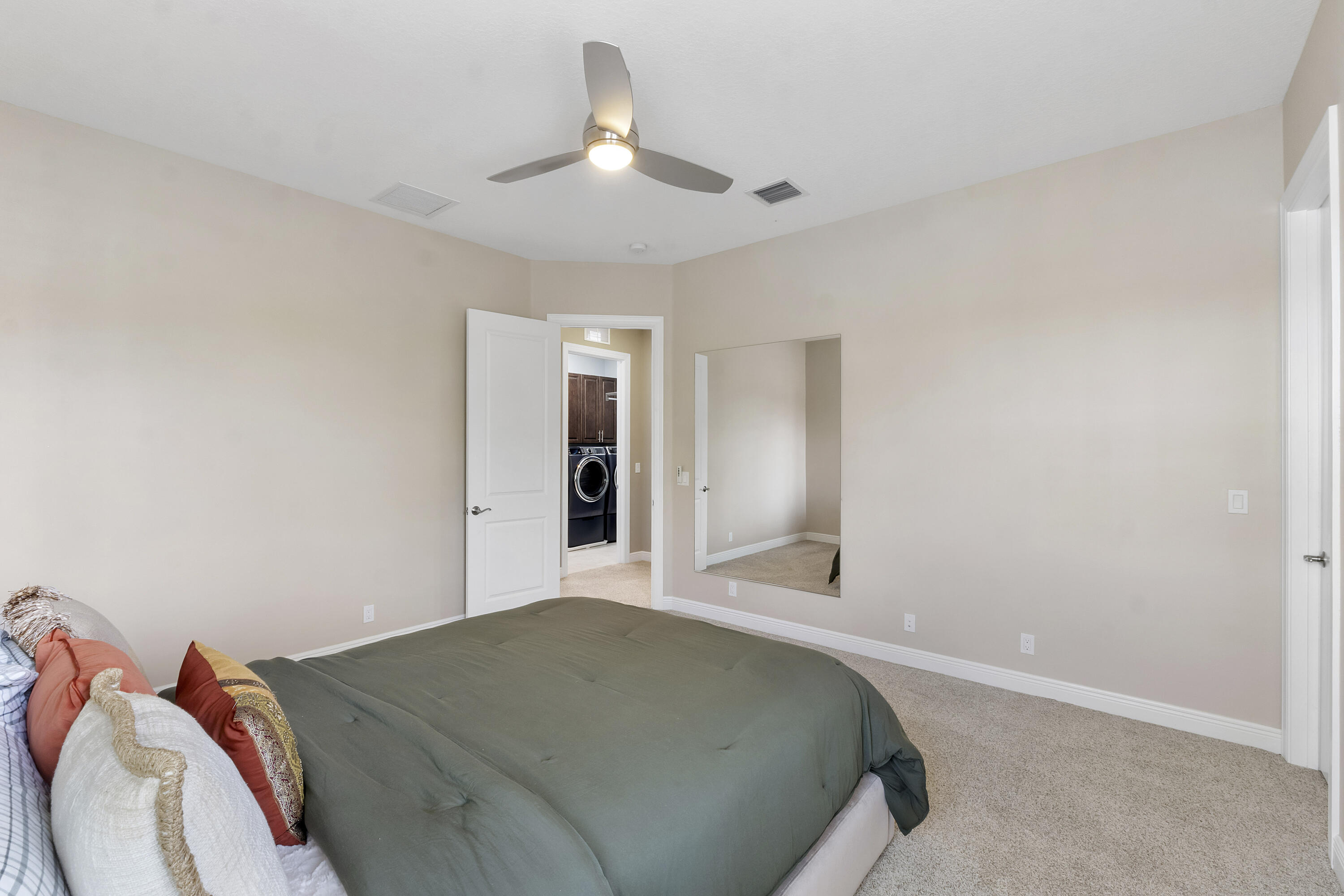 11525 Nw 81st Place Property Photo 28