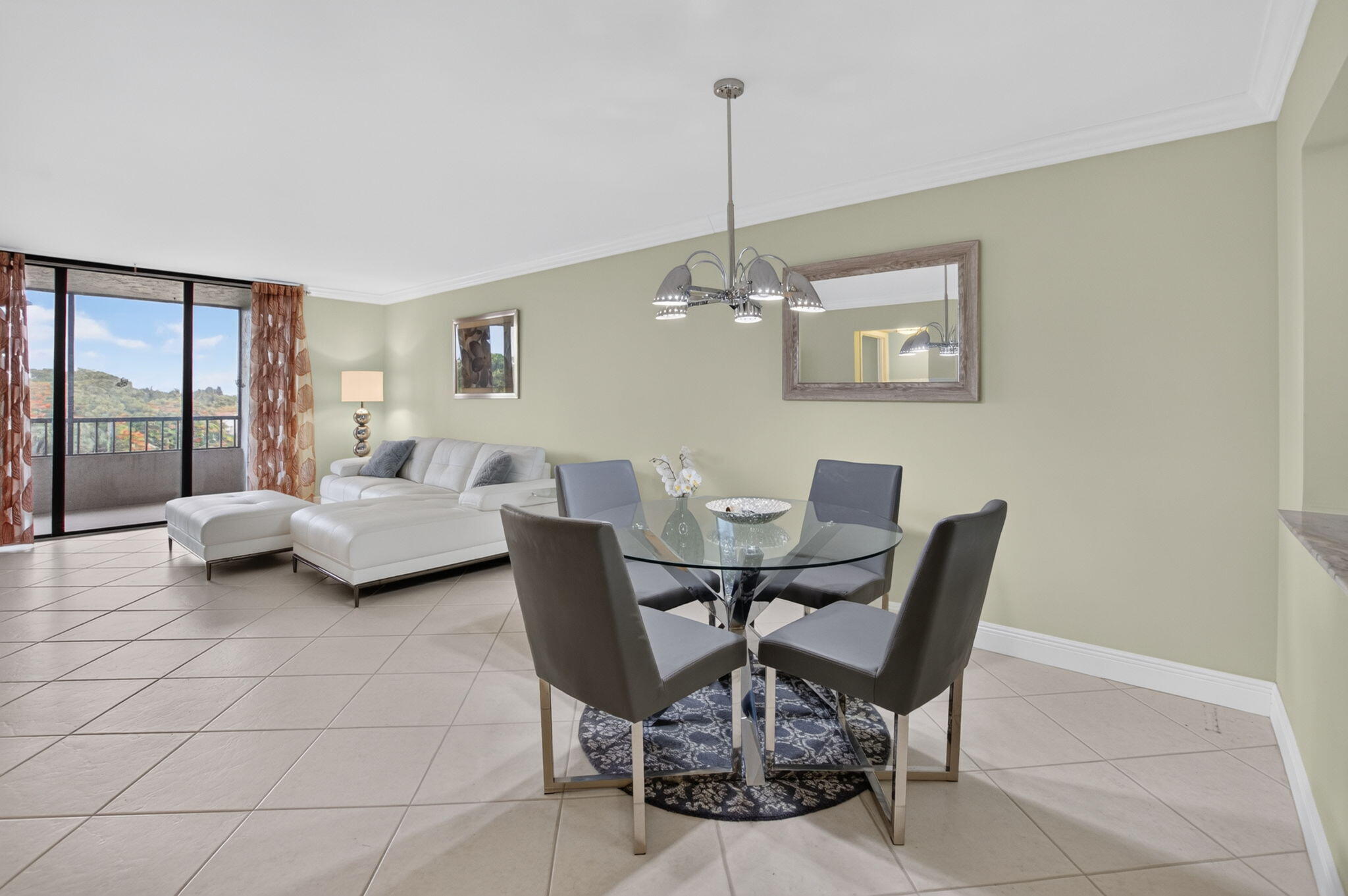2070 Homewood Boulevard 5050 Property Photo 12