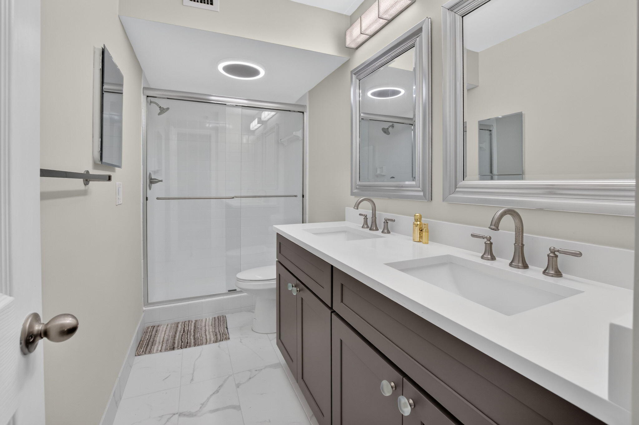 2070 Homewood Boulevard 5050 Property Photo 17