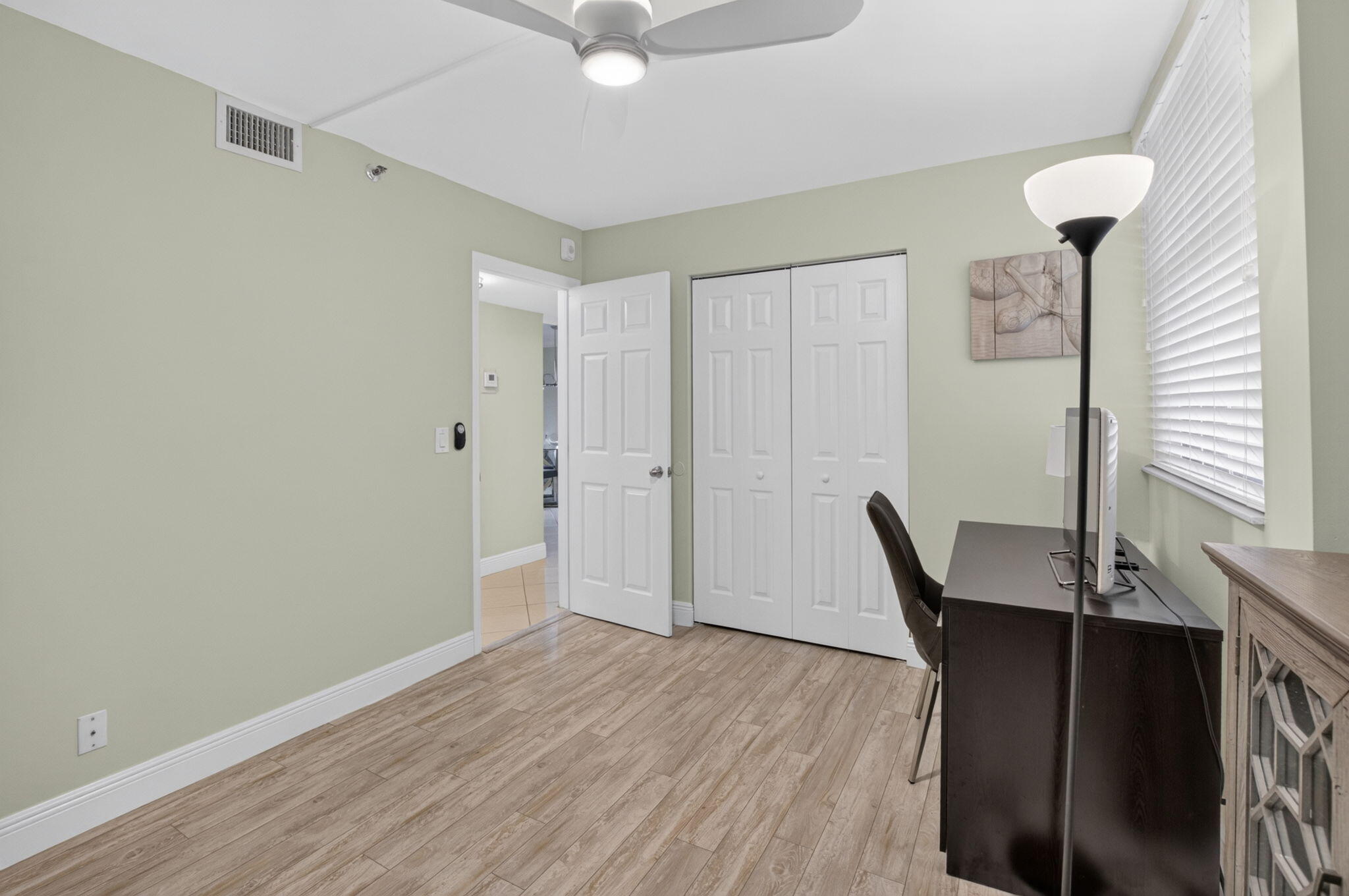 2070 Homewood Boulevard 5050 Property Photo 21