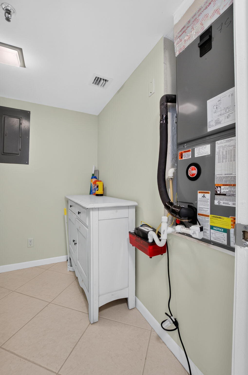 2070 Homewood Boulevard 5050 Property Photo 29