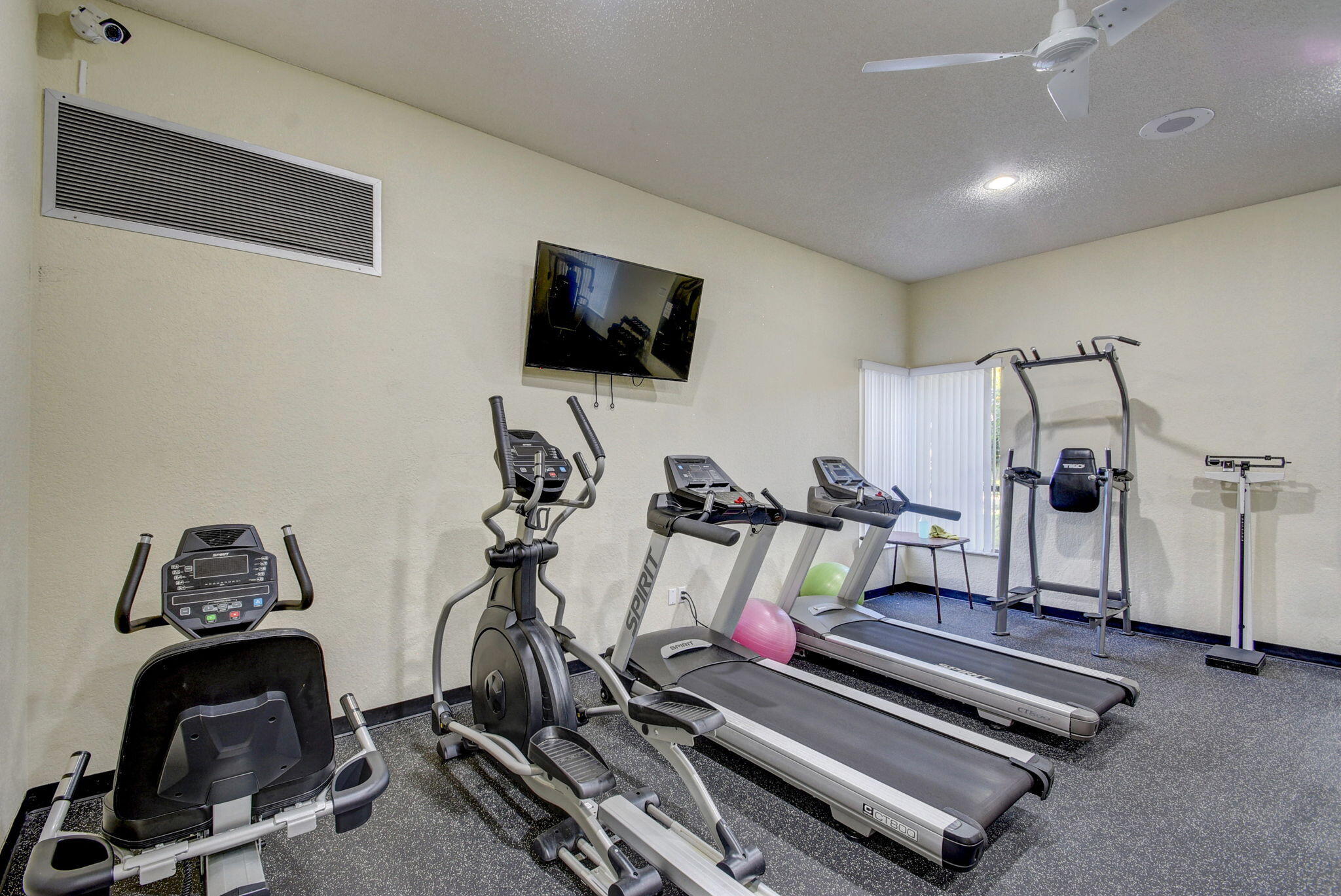 2070 Homewood Boulevard 5050 Property Photo 46