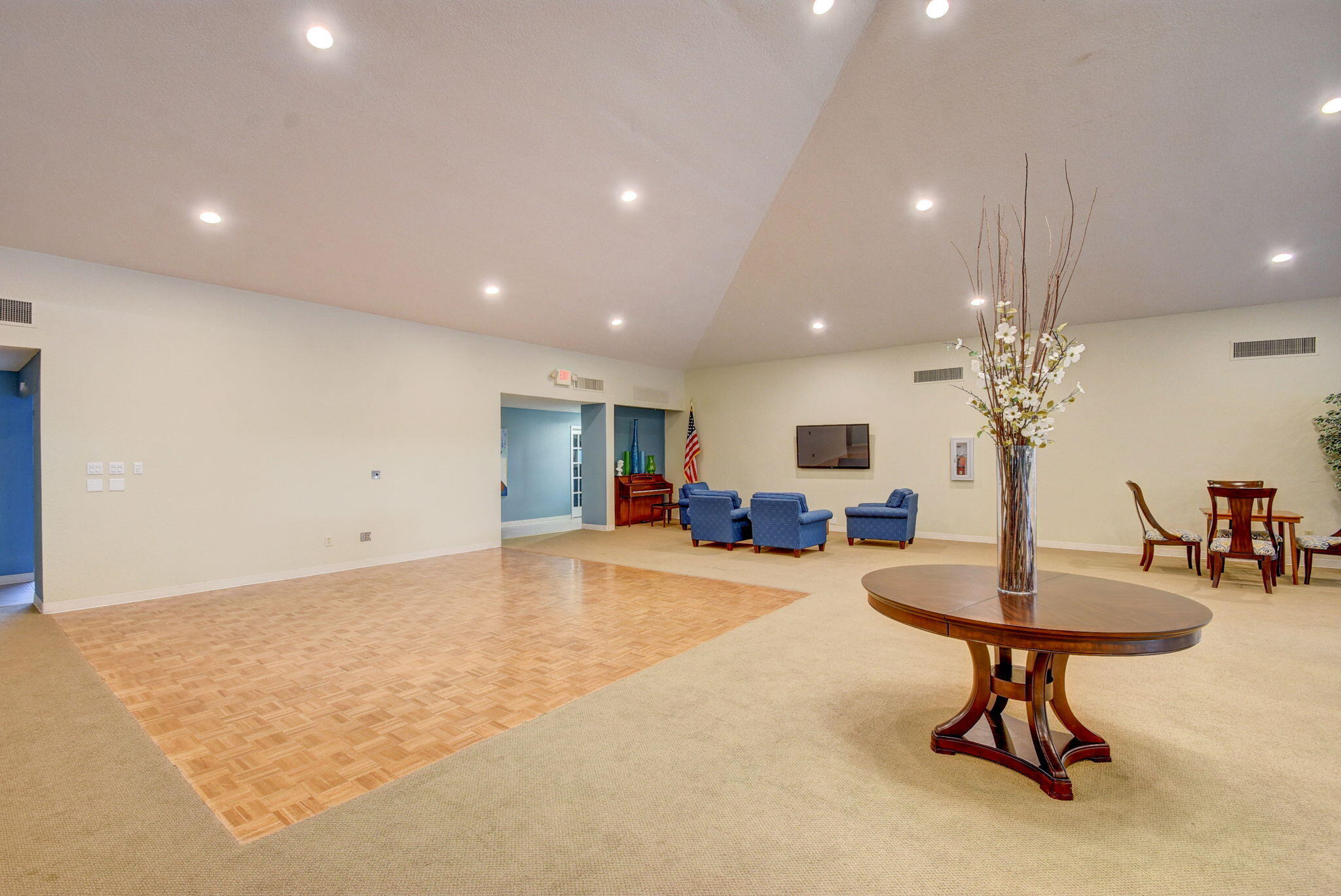 2070 Homewood Boulevard 5050 Property Photo 47