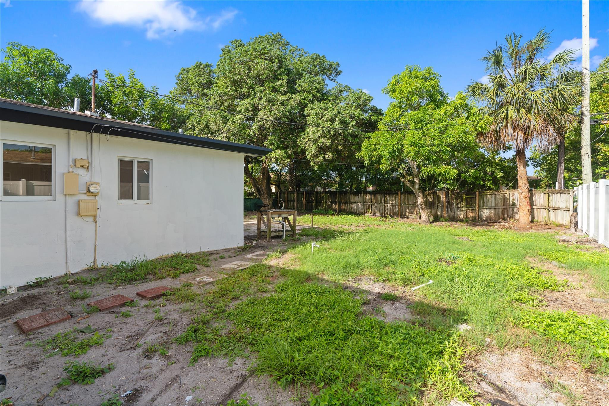 2001 Nw 14th Avenue Property Photo 29