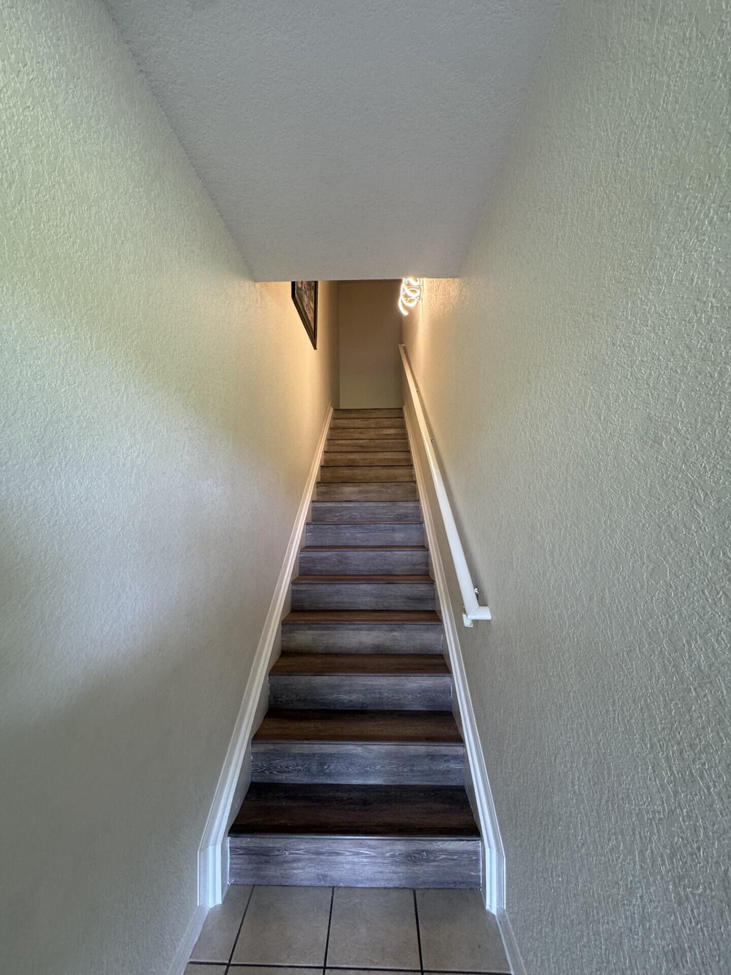 122 Sw Peacock Boulevard 12-202 Property Photo 5