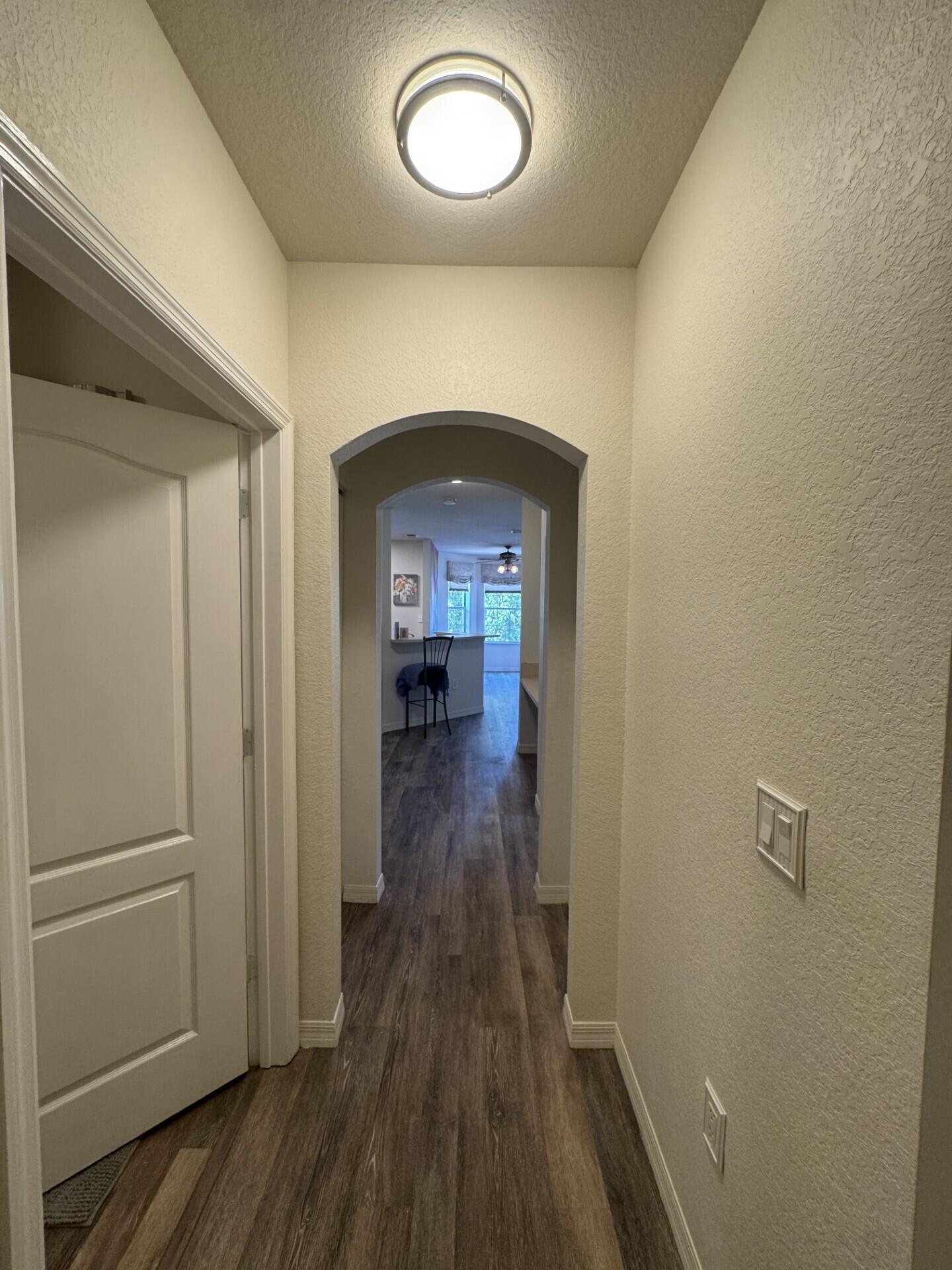 122 Sw Peacock Boulevard 12-202 Property Photo 6
