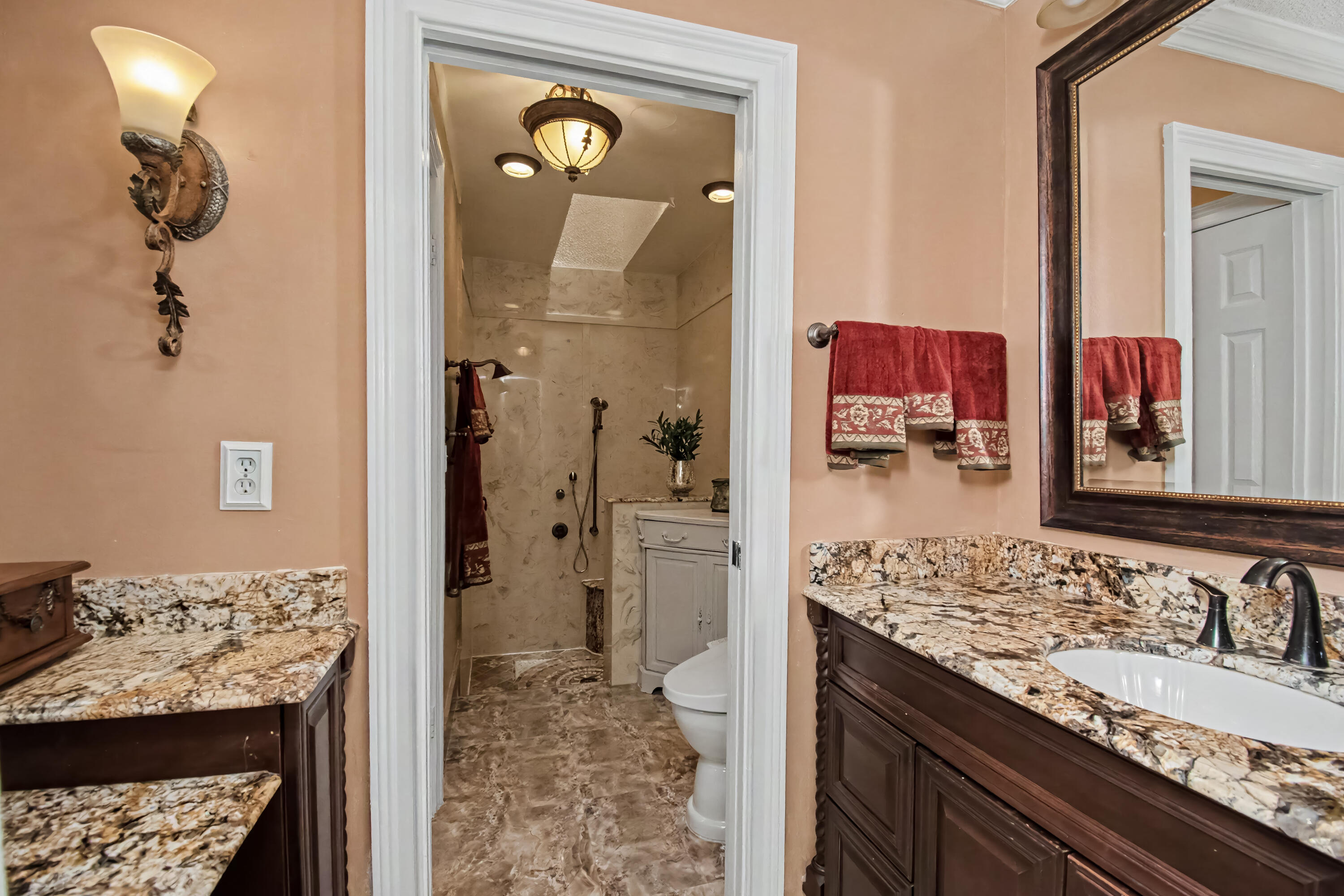 9708 Erica Court Property Photo 31