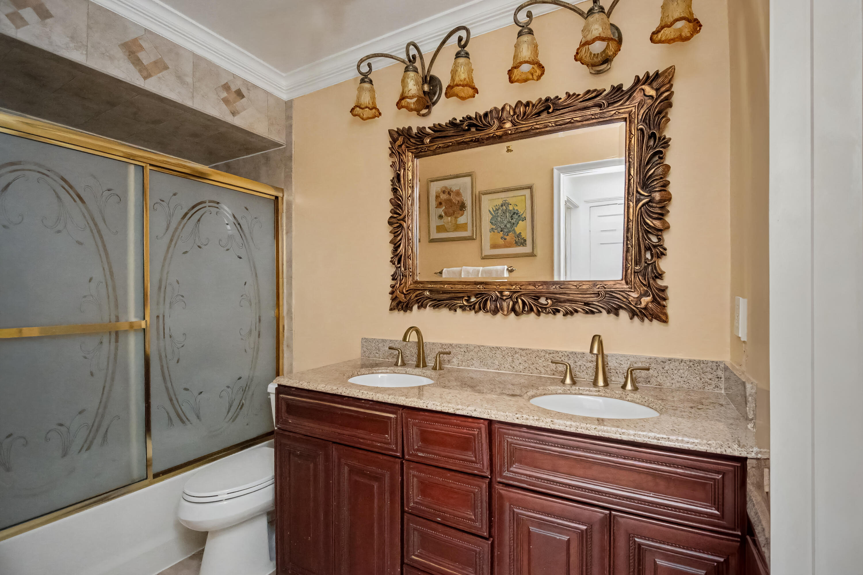 9708 Erica Court Property Photo 36