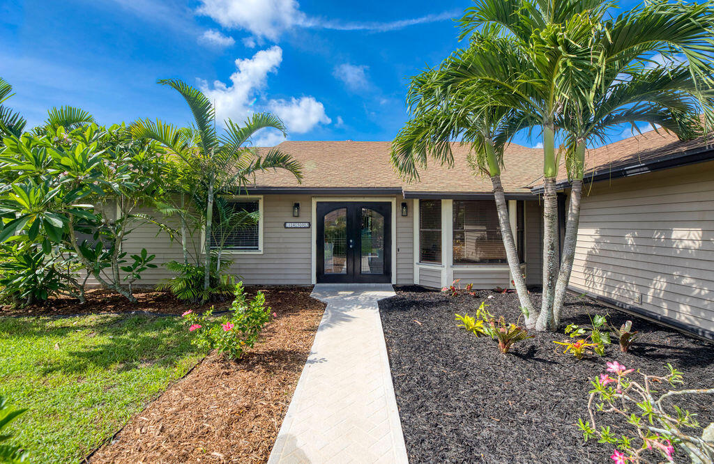 14502 69th Street N Property Photo 3