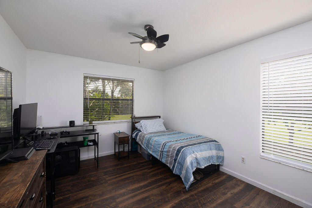 14502 69th Street N Property Photo 7