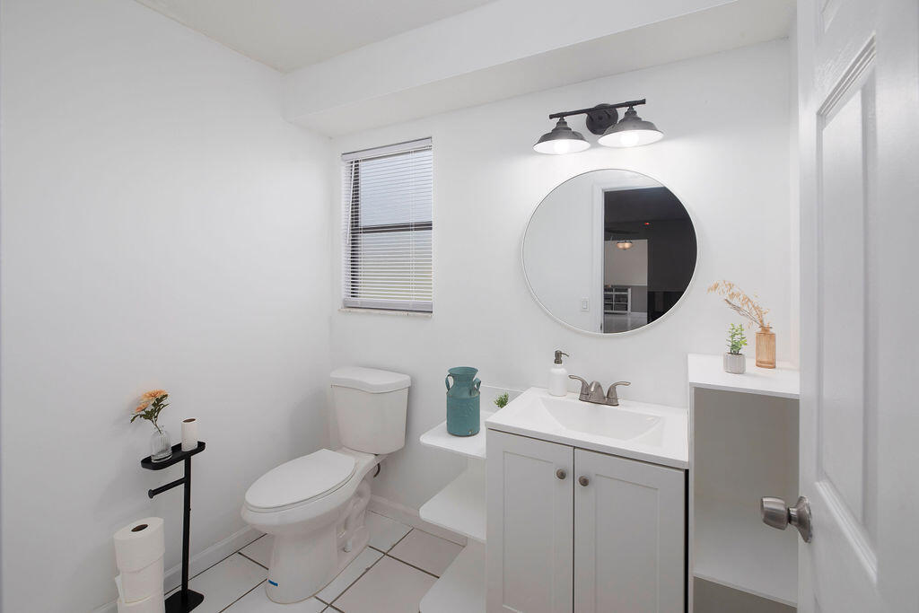 14502 69th Street N Property Photo 8