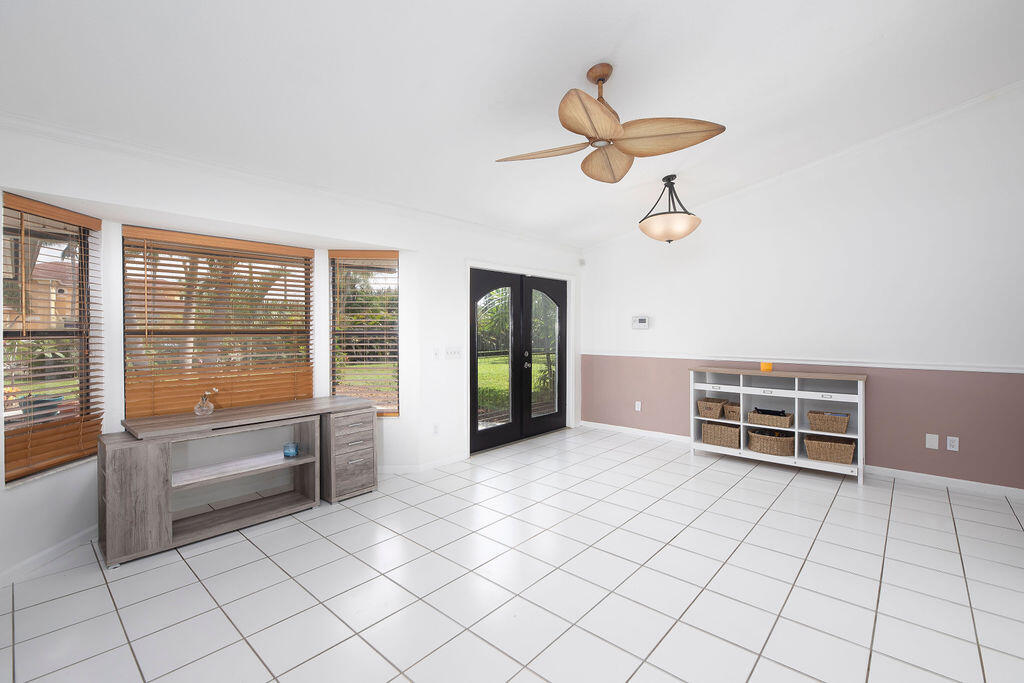 14502 69th Street N Property Photo 10