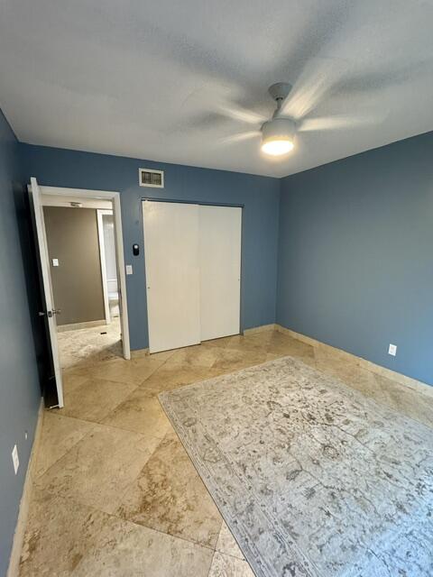 2400 Ne 33rd Avenue 208 Property Photo 12