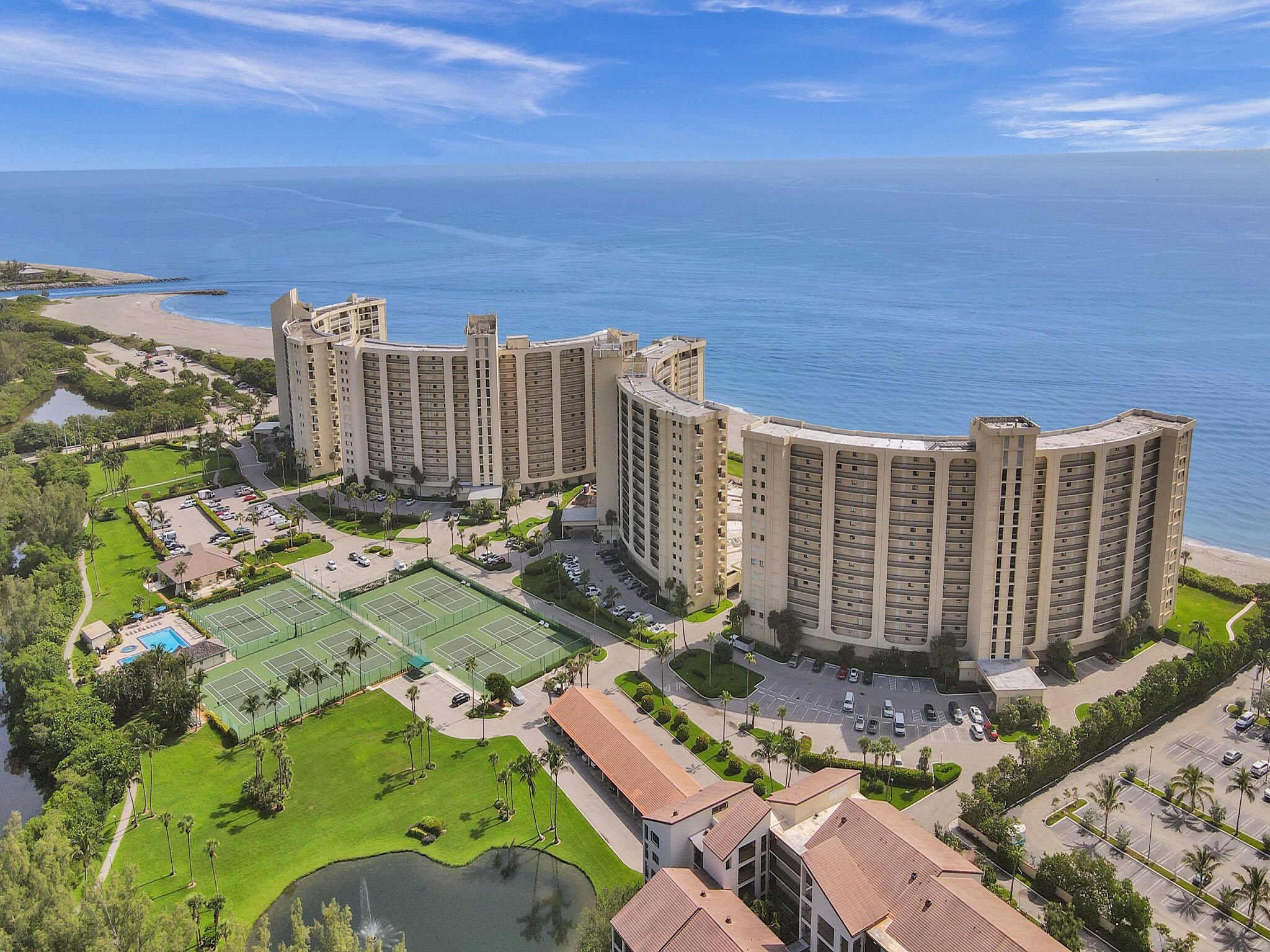 300 Ocean Trail Way 306 Property Photo 2