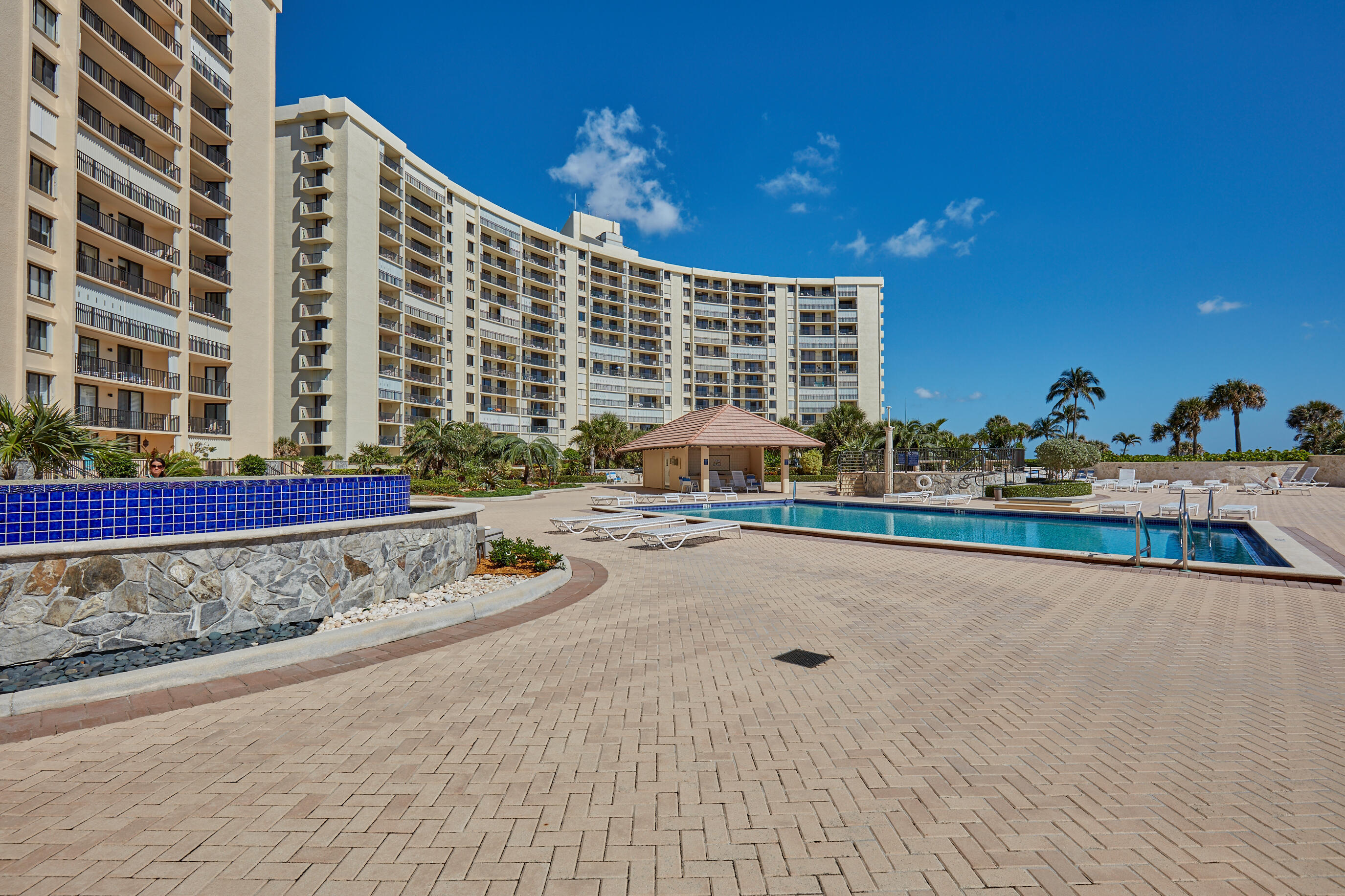 300 Ocean Trail Way 306 Property Photo 16