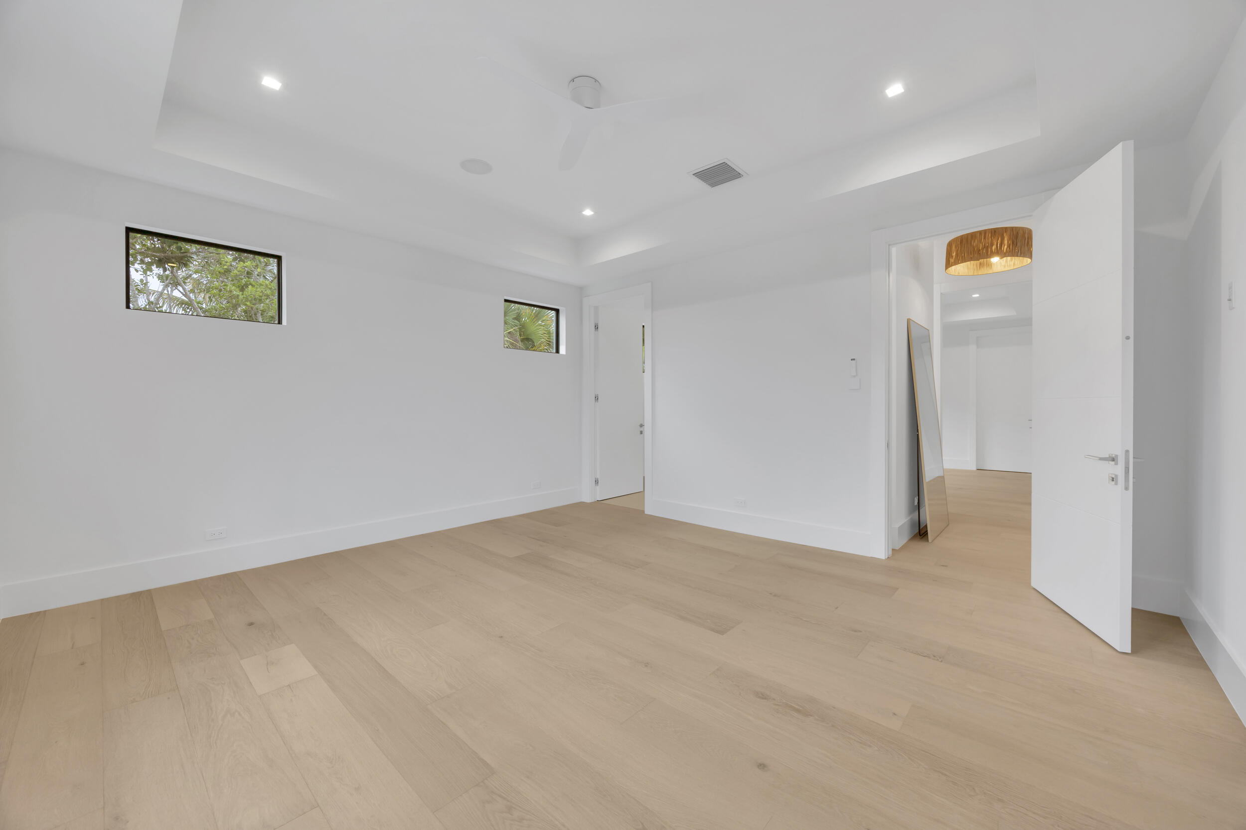 19175 W Riverside Drive Property Photo 52