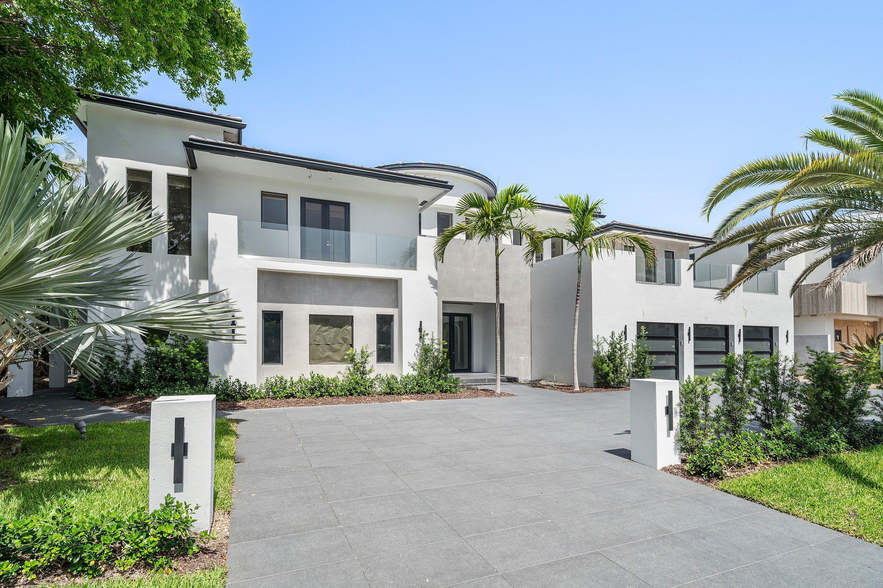 419 E Coconut Palm Road Property Photo 23