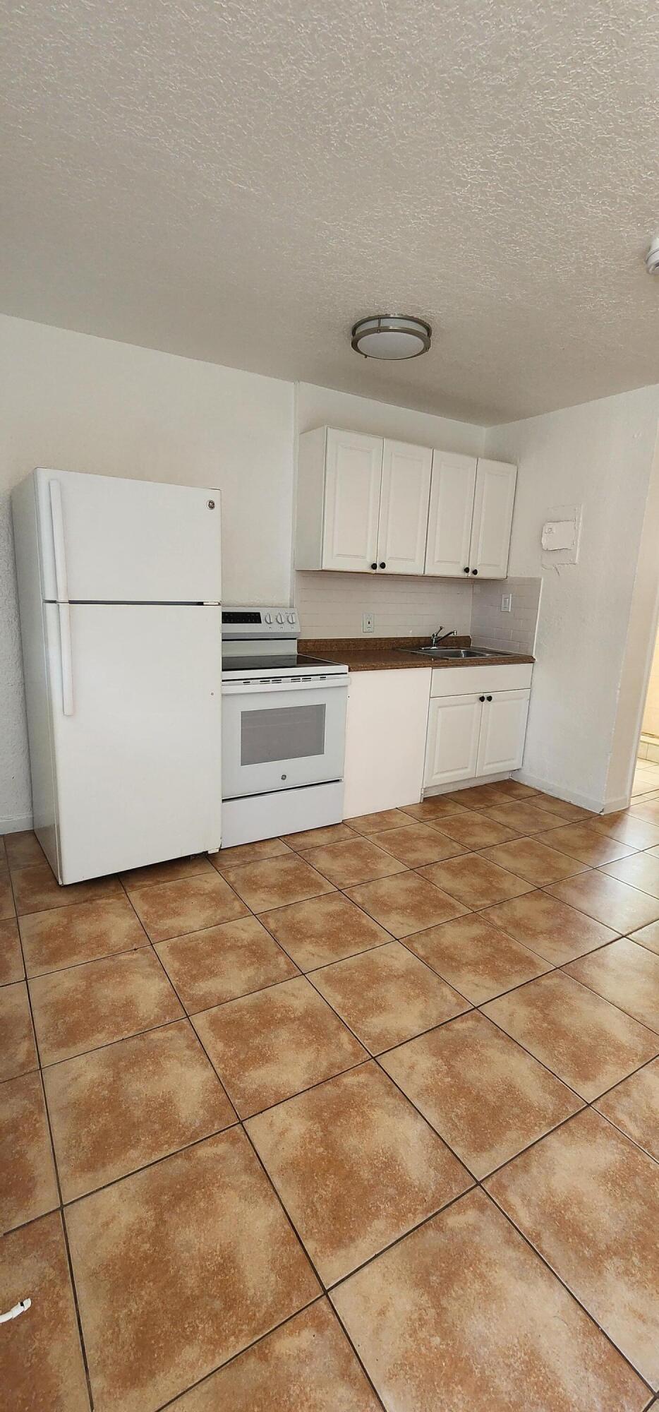 620 Nw 7th Avenue 28 Property Photo 6
