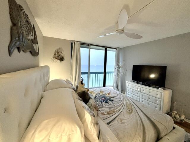 9940 S Ocean Drive 1004 Property Photo 7