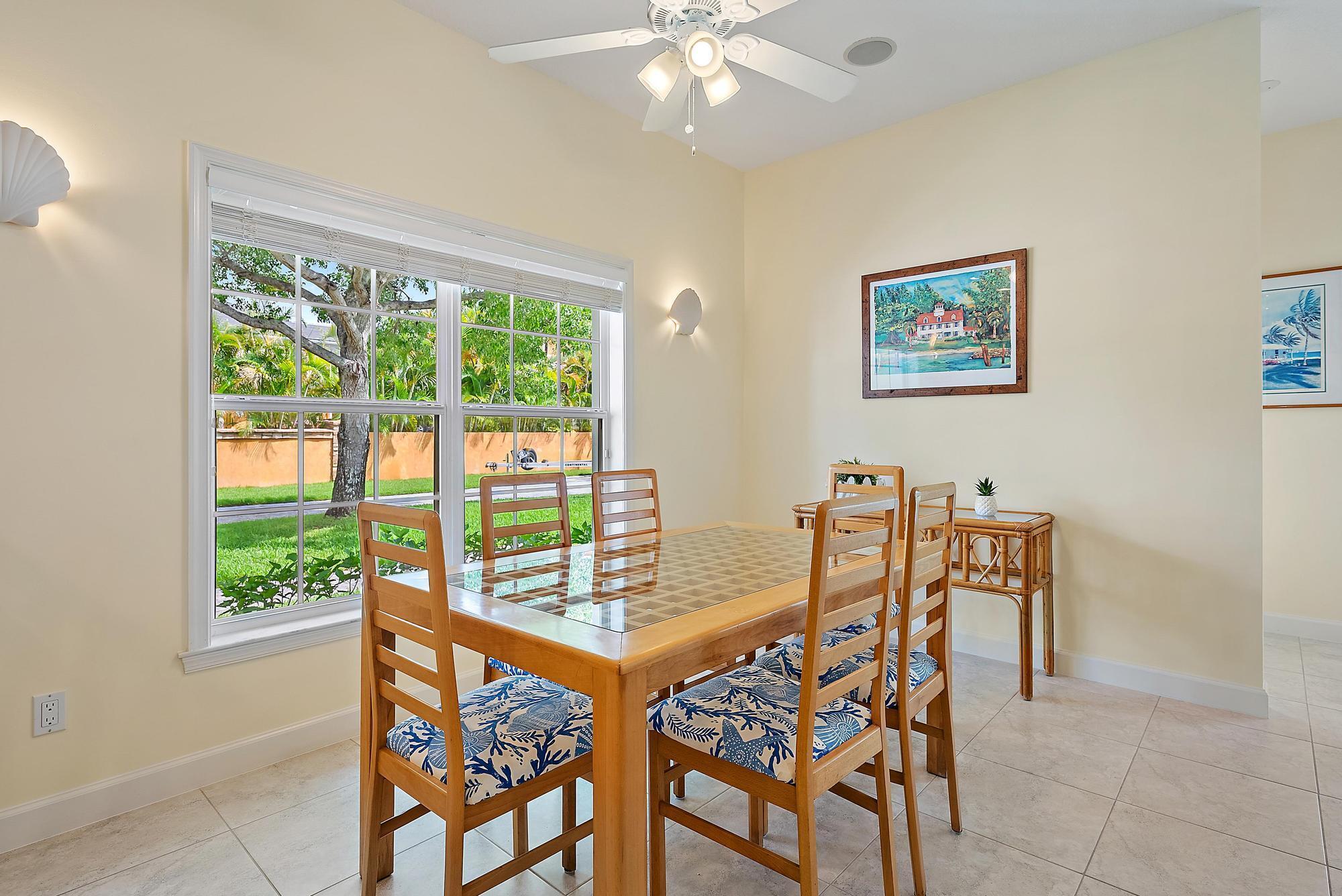 19043 Se Jupiter River Drive Cottage Property Photo 7