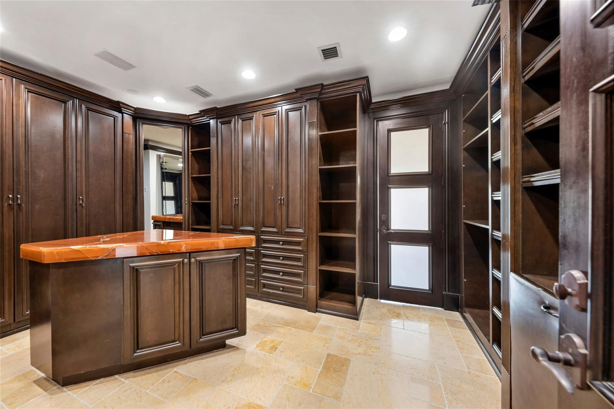 2430 Castilla Isle Property Photo 25