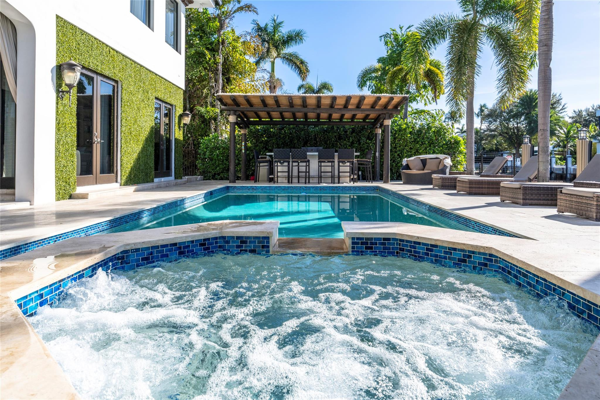 2430 Castilla Isle Property Photo 44