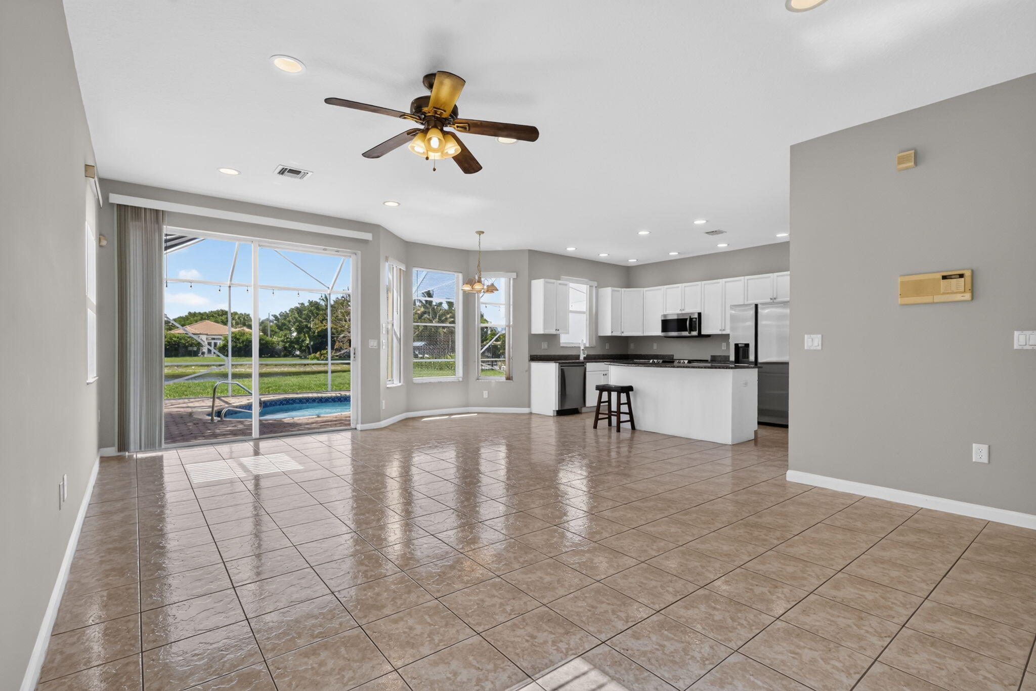 9855 Woolworth Court Court Property Photo 15