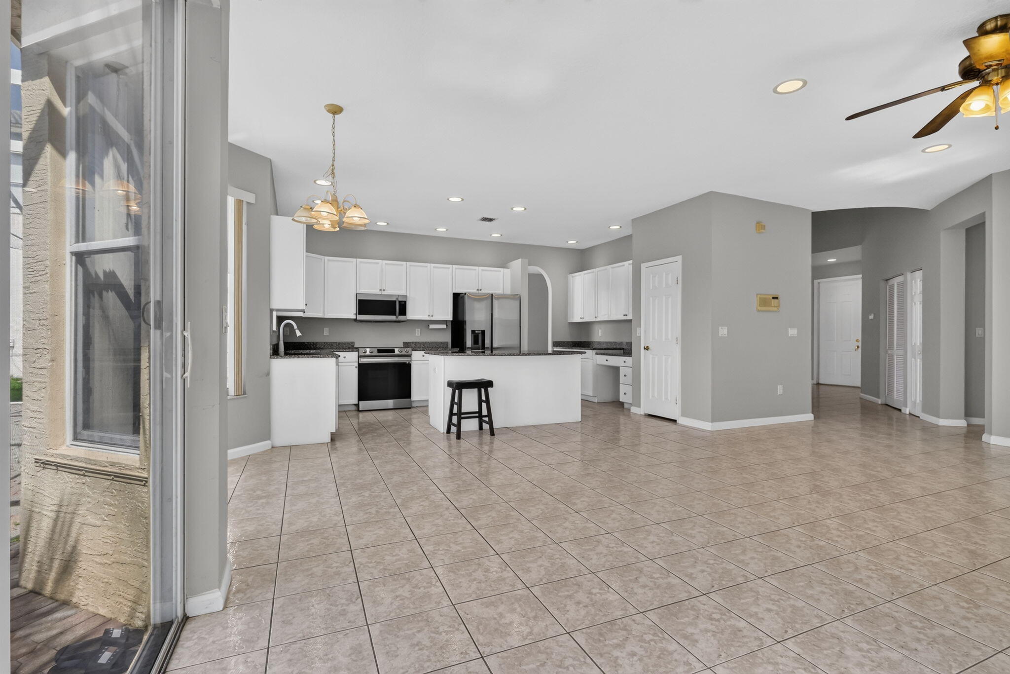 9855 Woolworth Court Court Property Photo 16