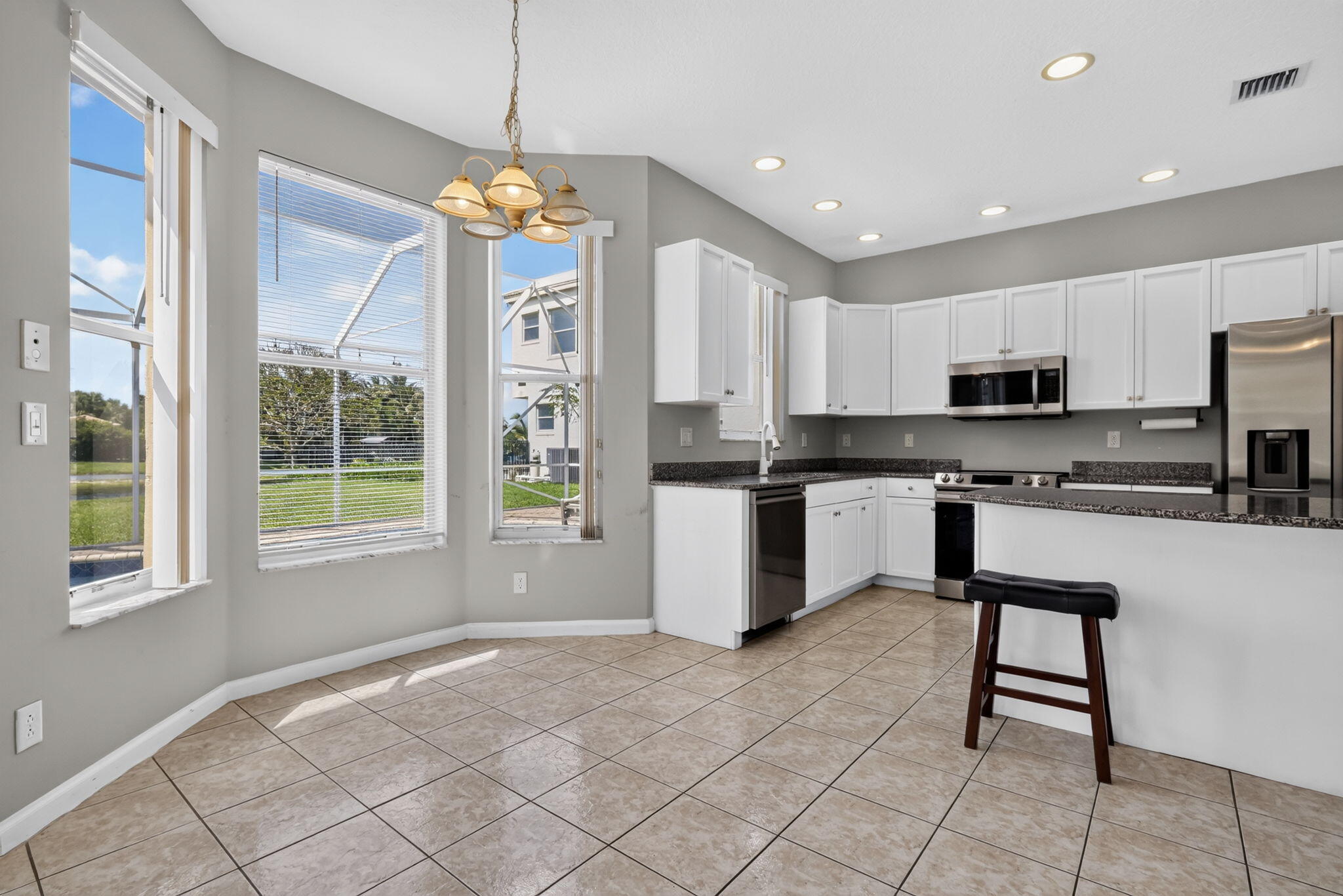 9855 Woolworth Court Court Property Photo 18