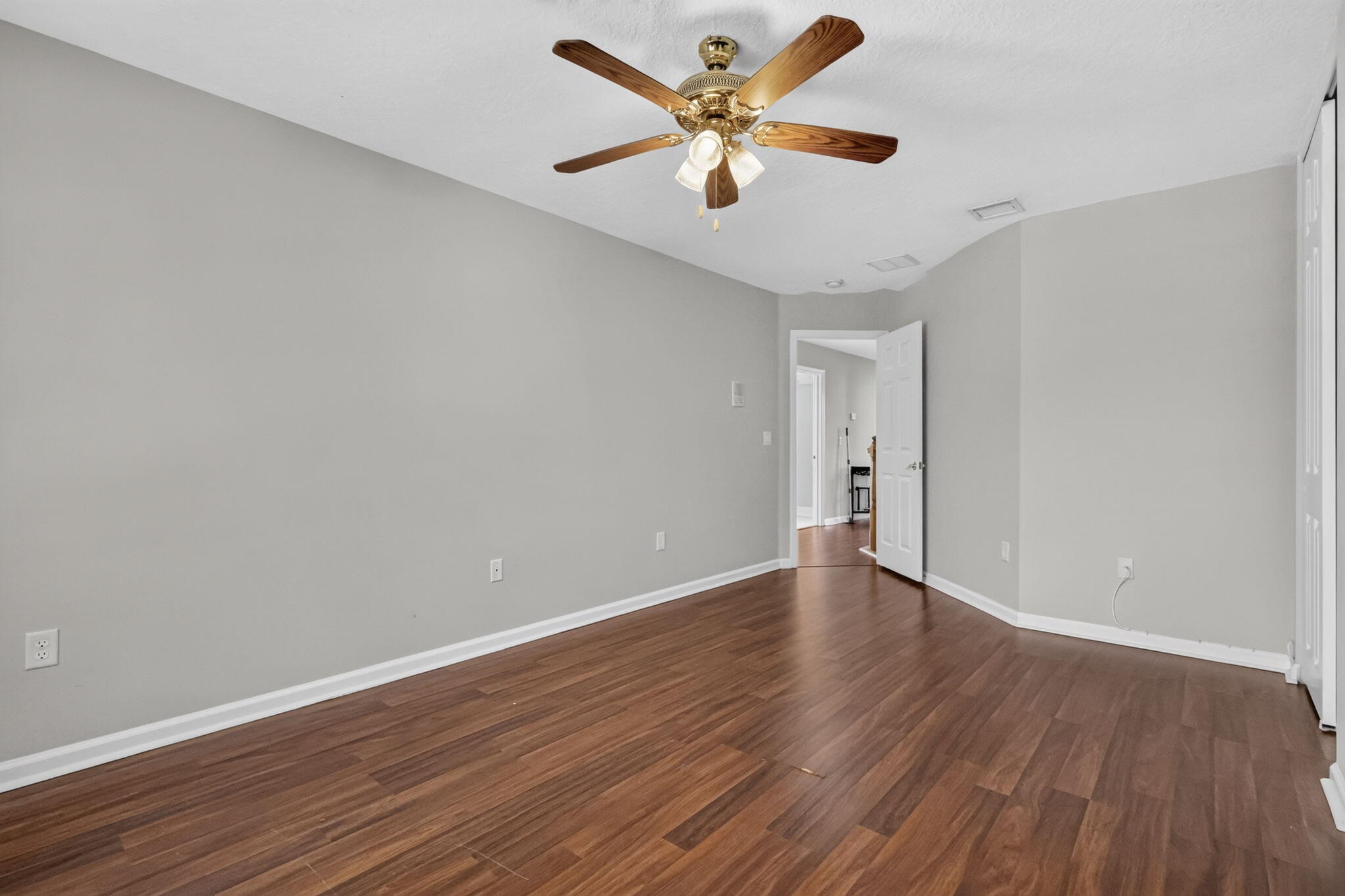 9855 Woolworth Court Court Property Photo 38
