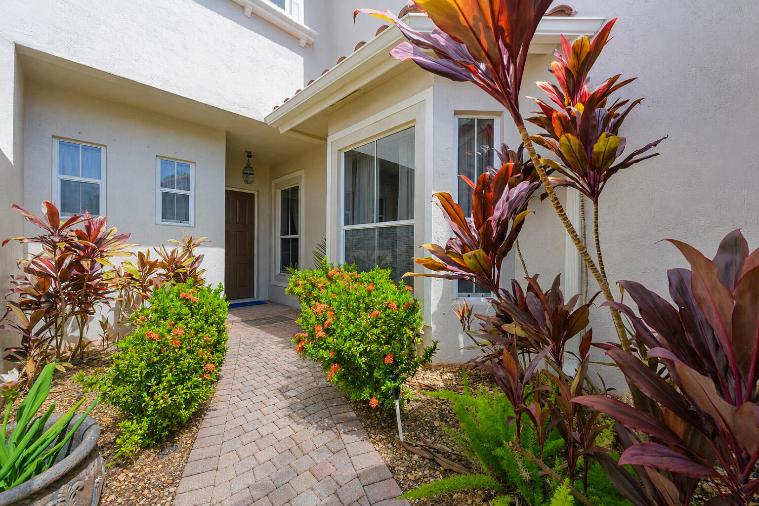 1384 Harbor View W Property Photo 26