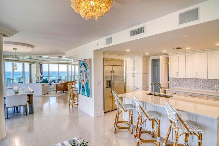 570 Ocean Drive 601 Property Photo 4