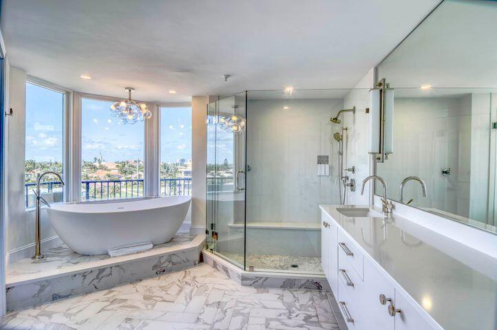 570 Ocean Drive 601 Property Photo 17