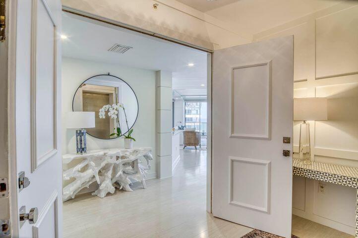 570 Ocean Drive 601 Property Photo 27